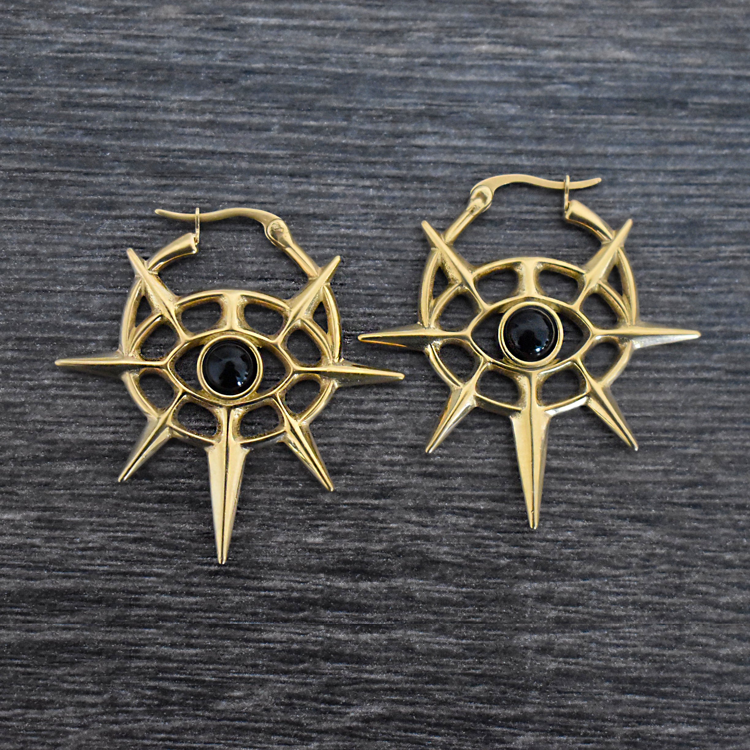 Eye with Sppikes hoop earrings