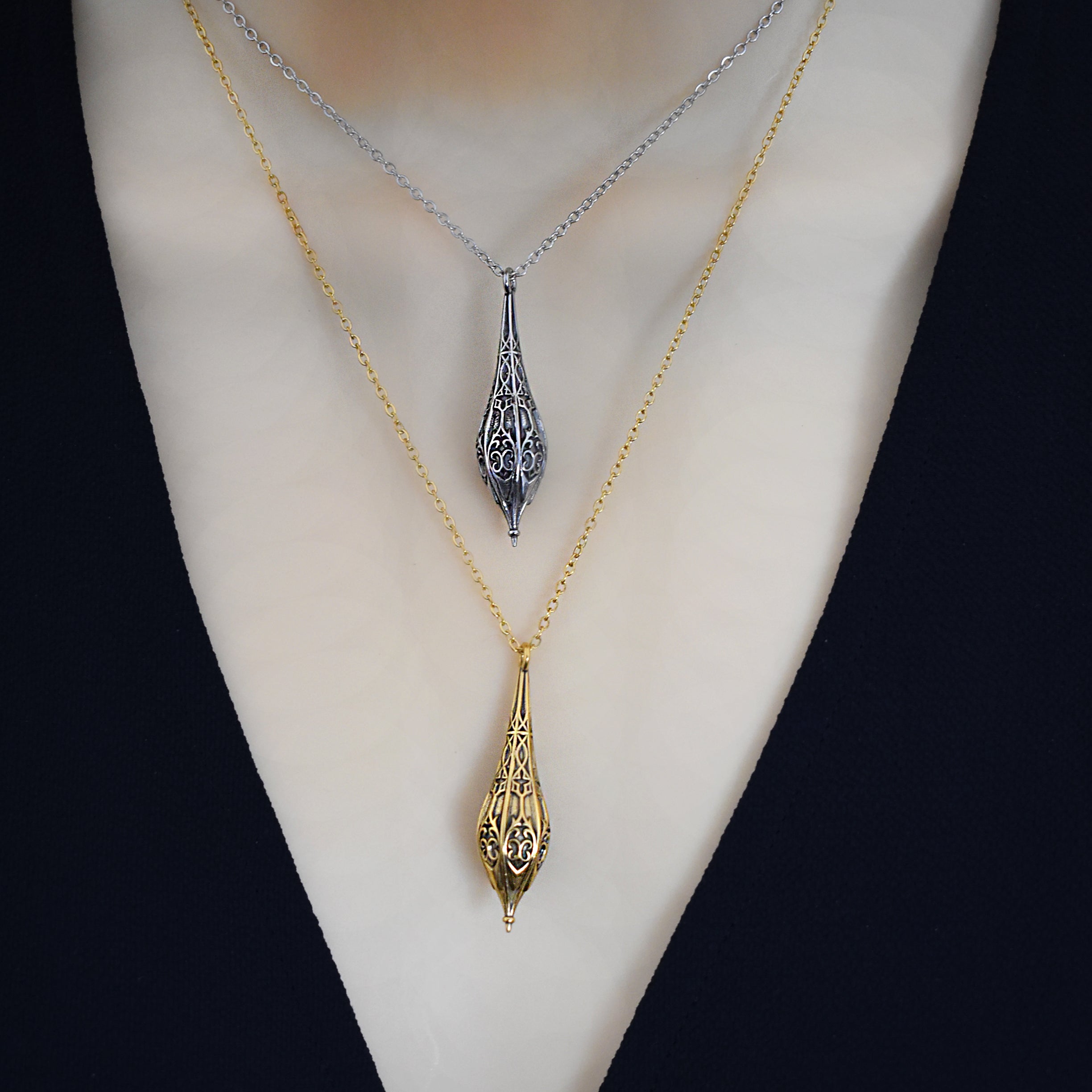 Gothic Pillar necklace