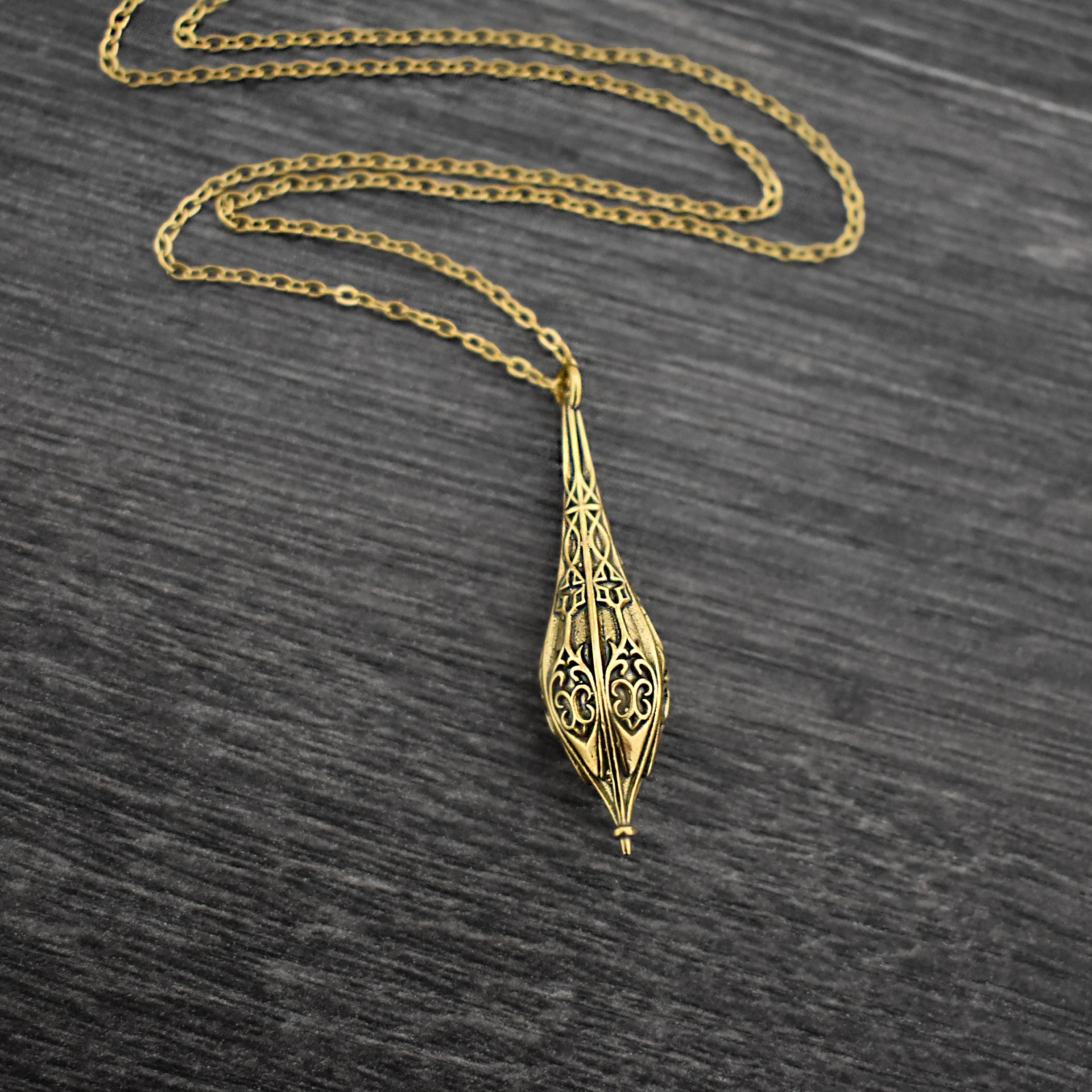 Gothic Pillar necklace