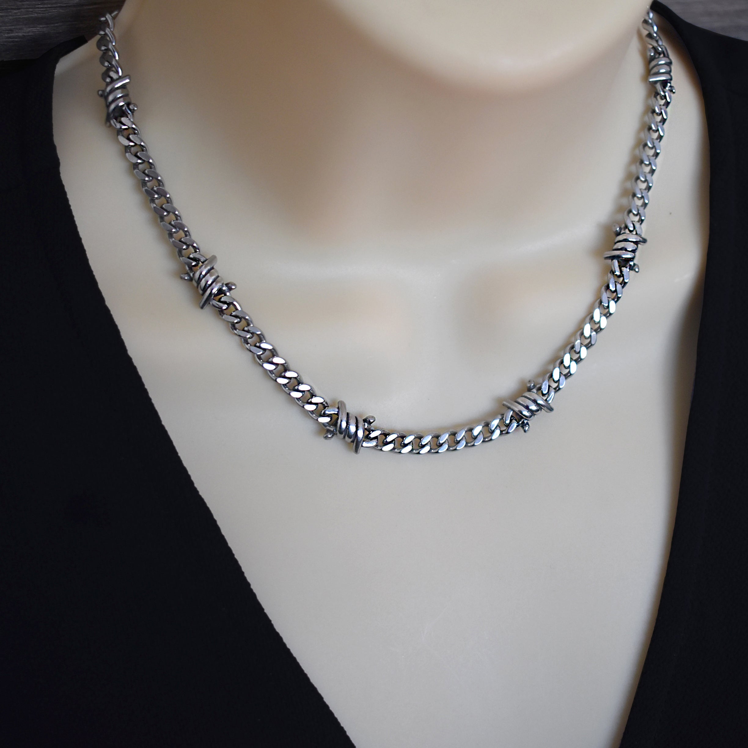 Barbed wire necklace