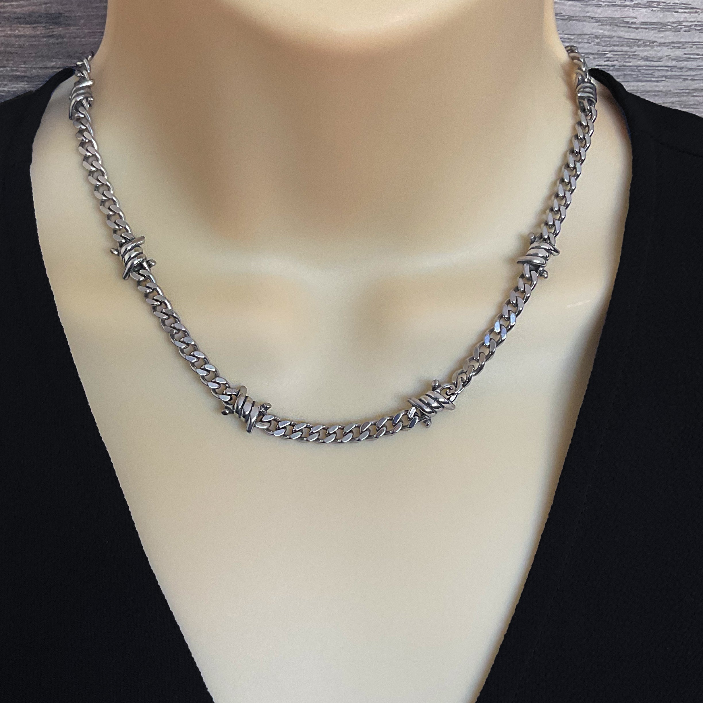 Barbed wire necklace