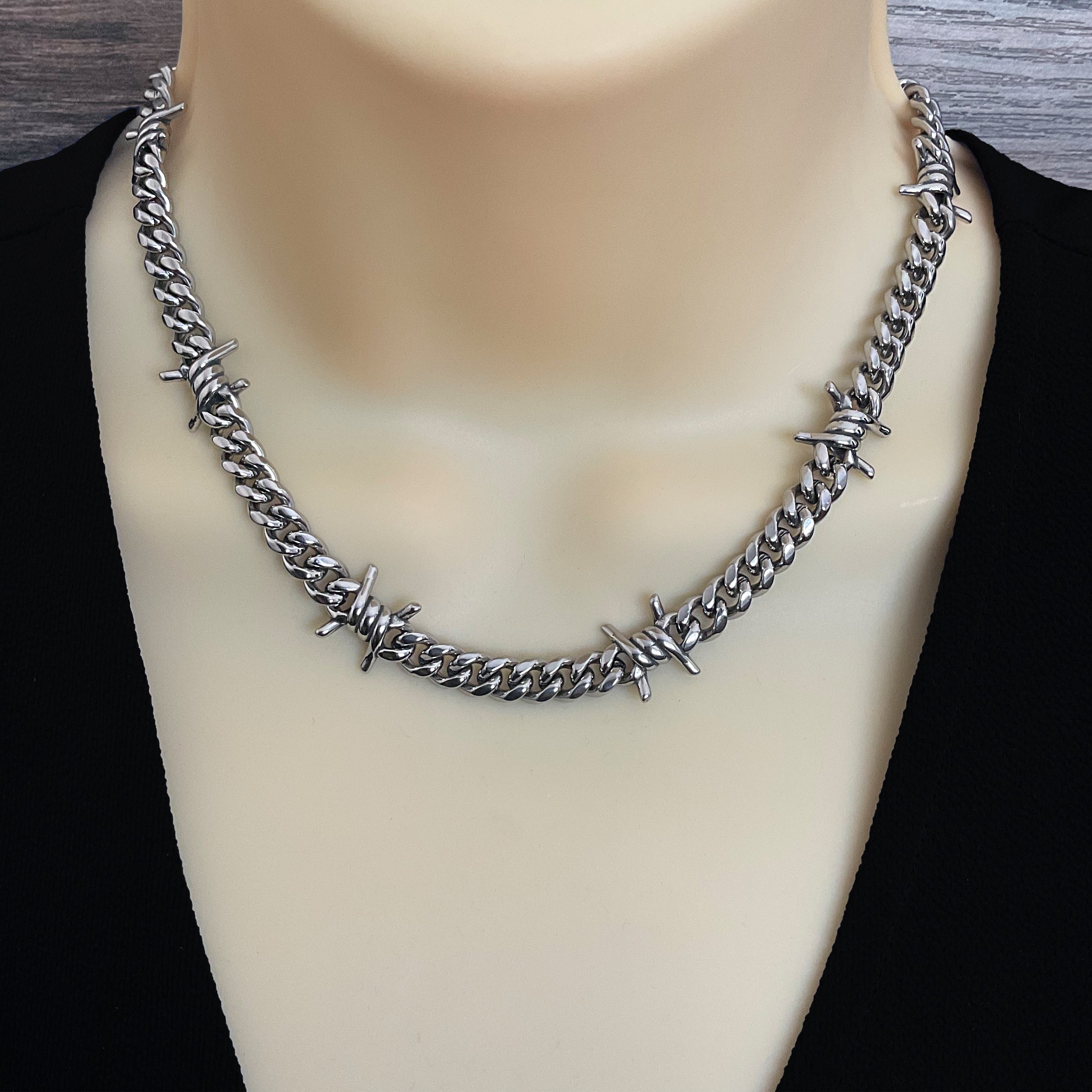 Barbed wire 7 mm Cuban necklace