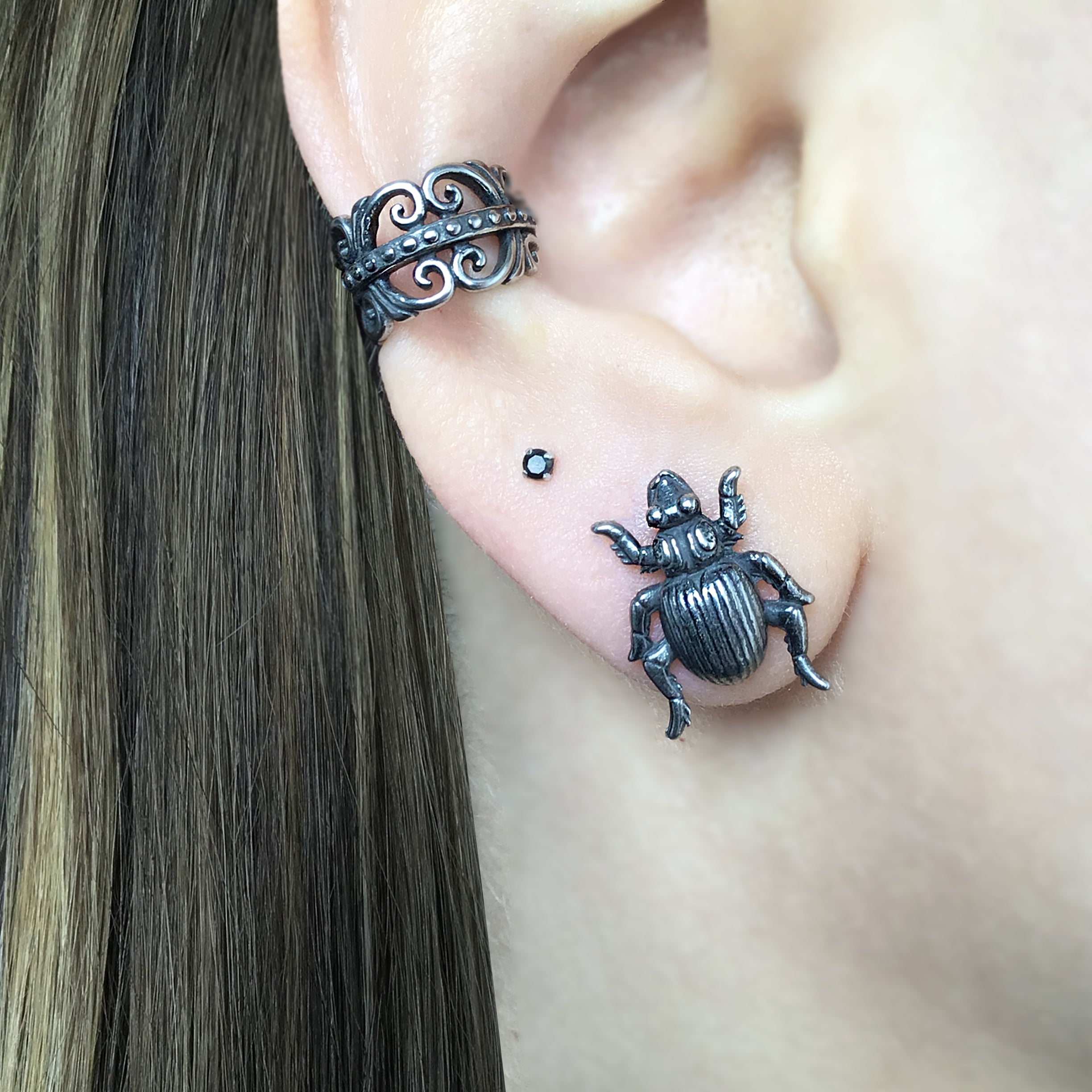 Beetle stud earrings
