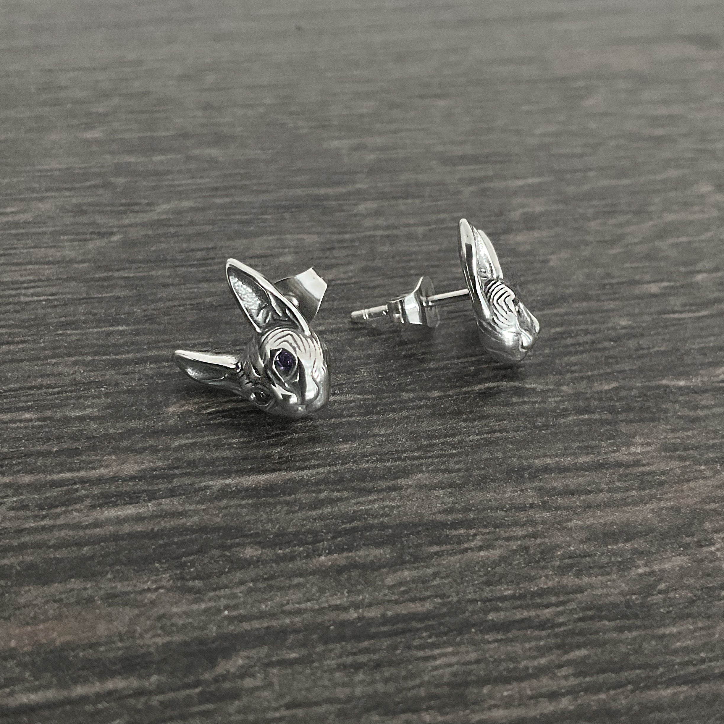 Sphynx cat stud earrings
