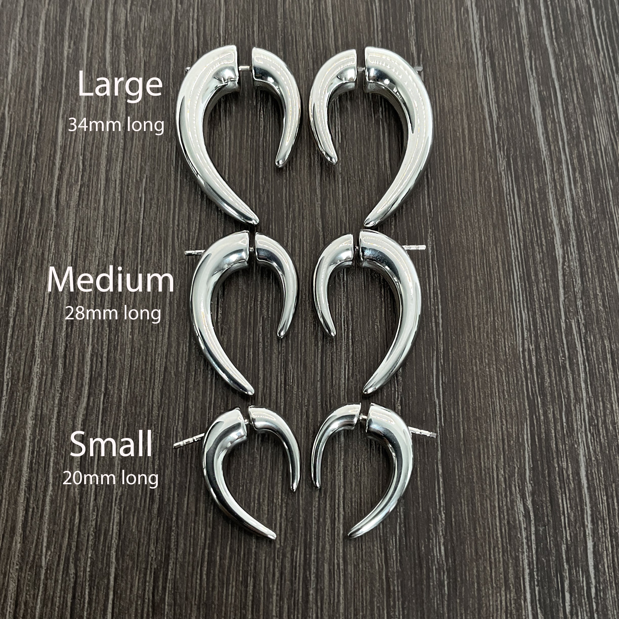 Claw ear jacket