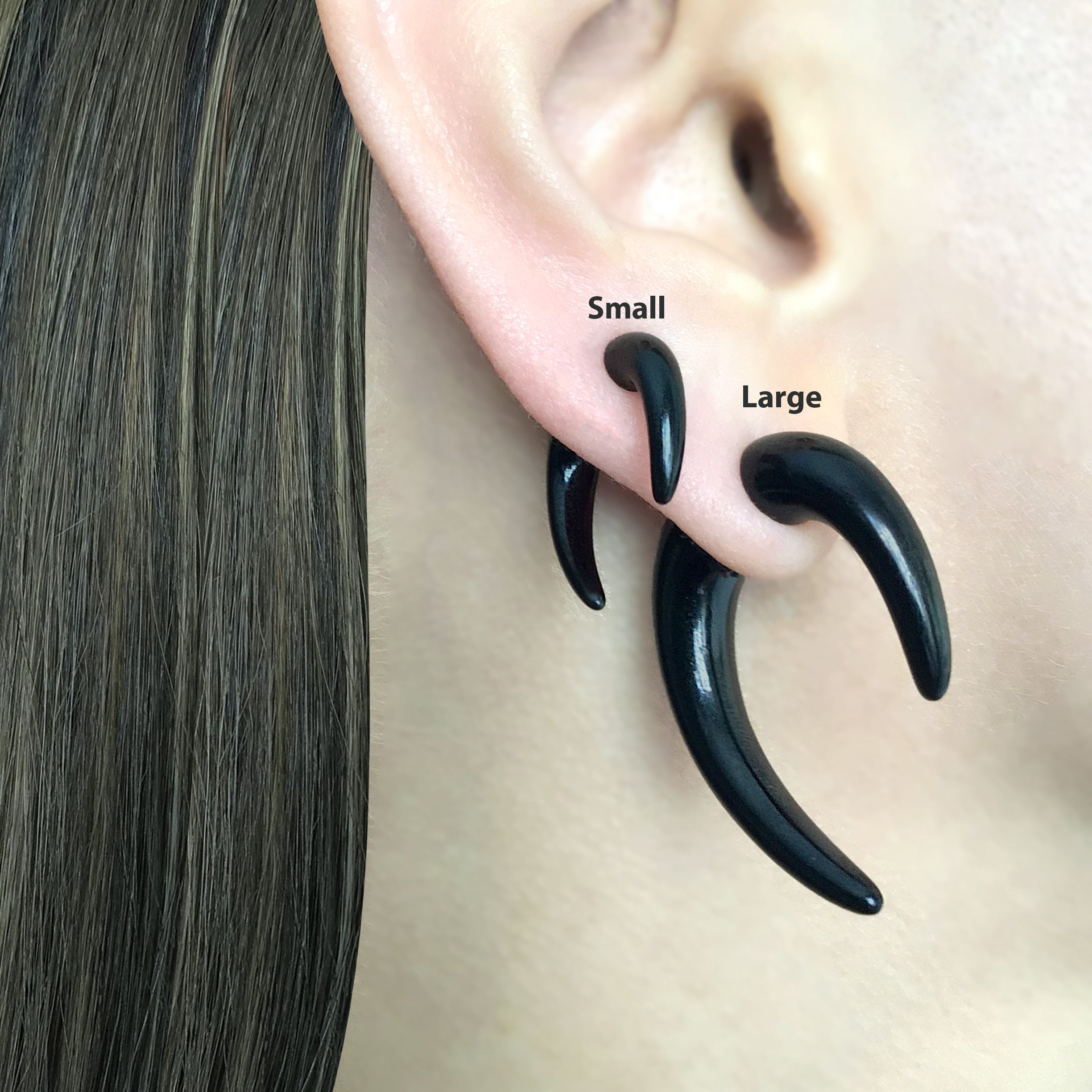 Claw ear jacket