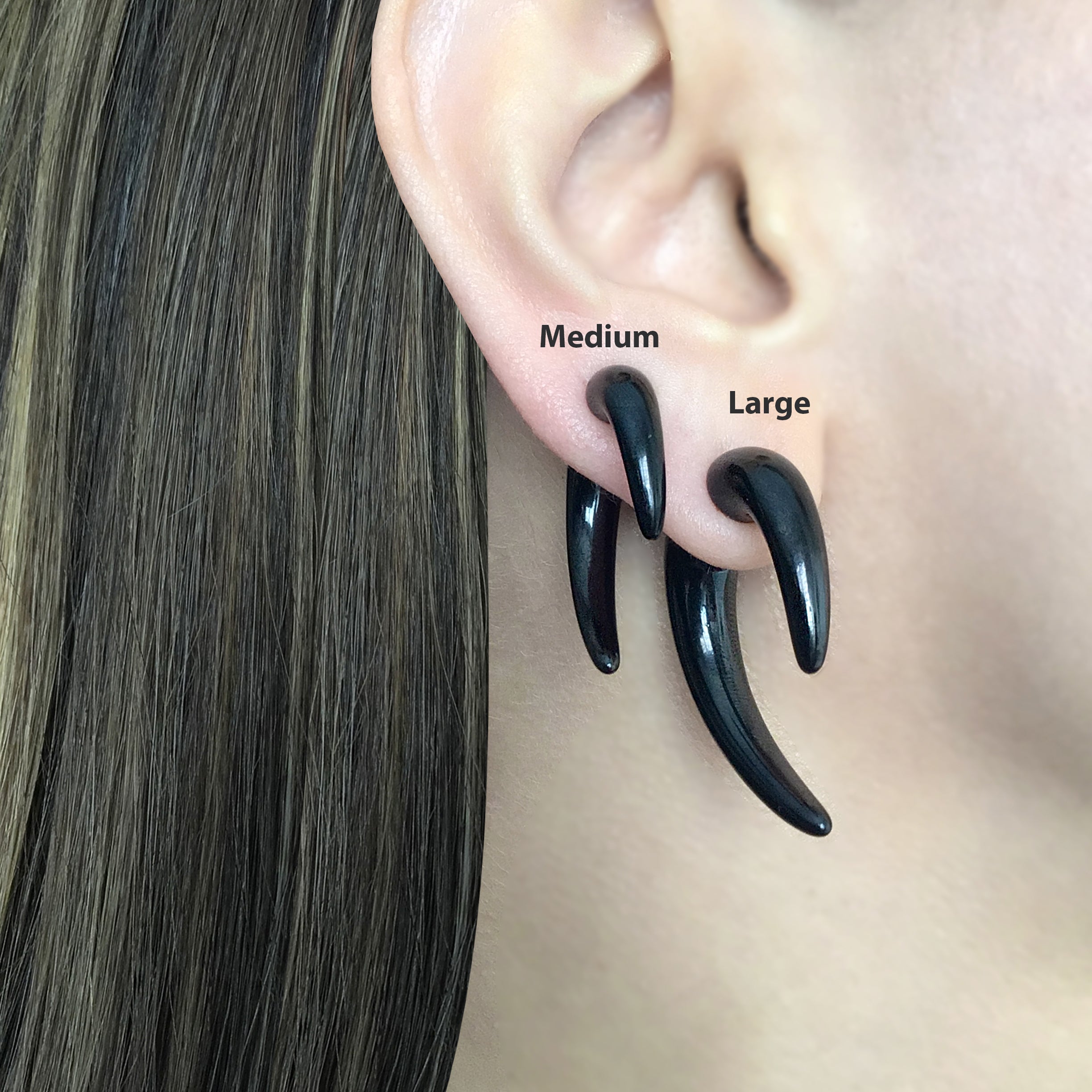 Claw ear jacket