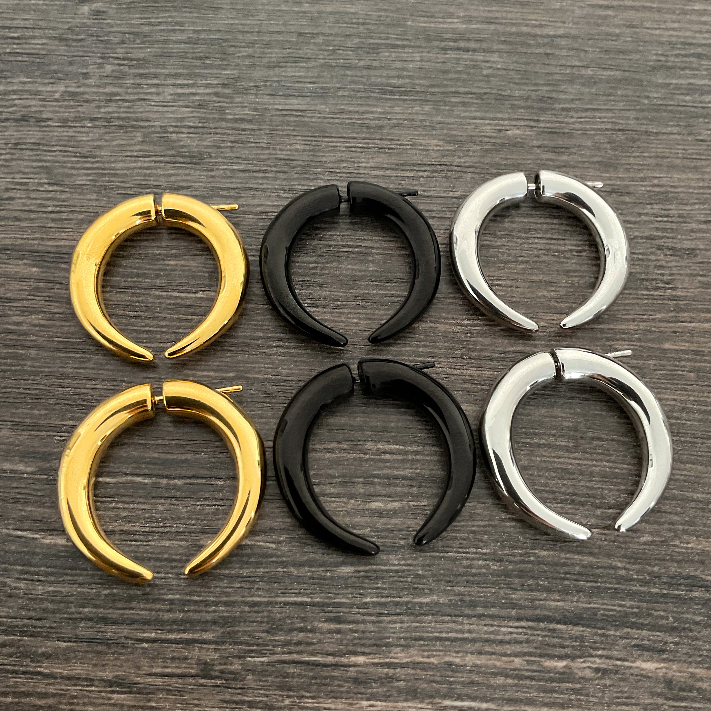 Claw hoop ear jacket