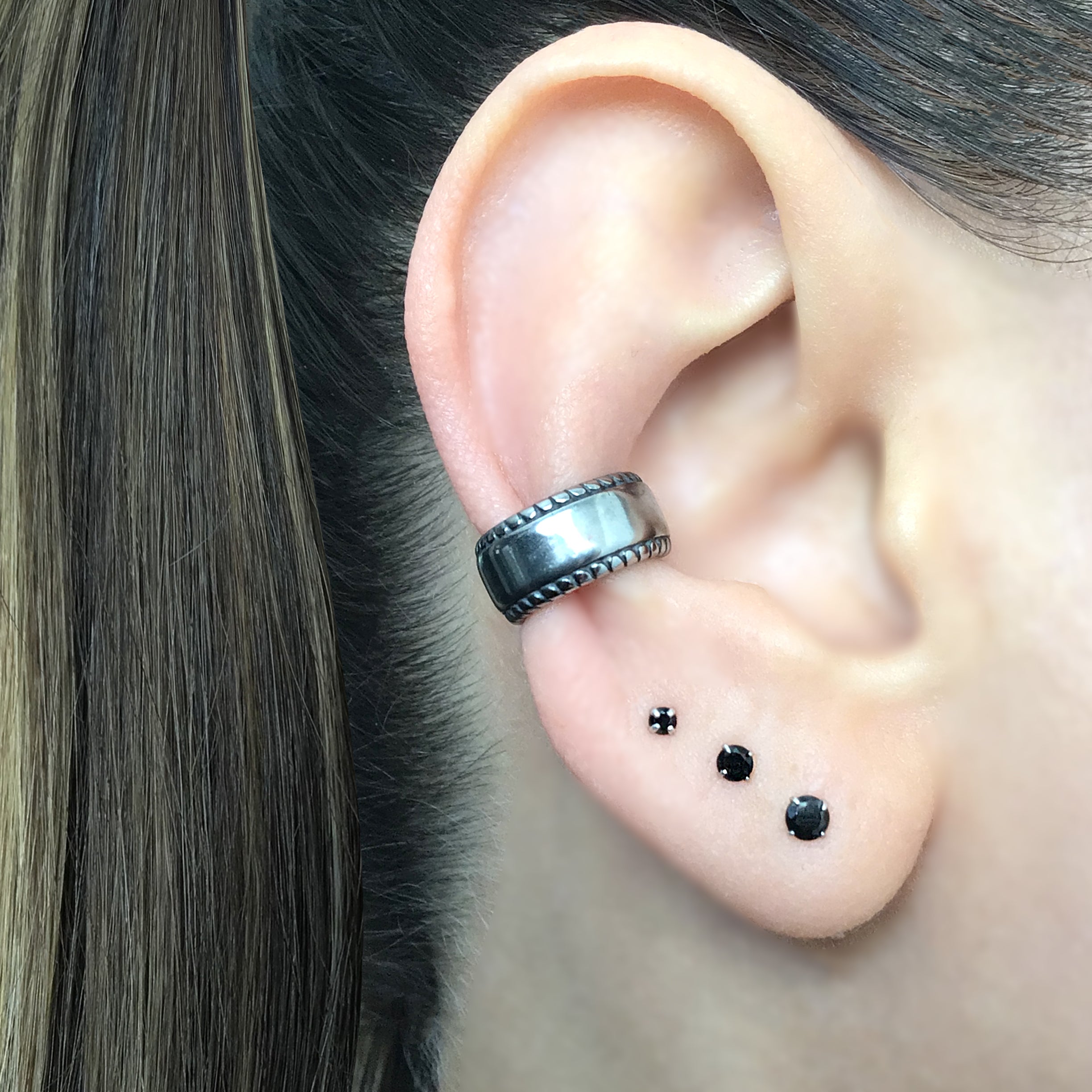No piercing ear cuff