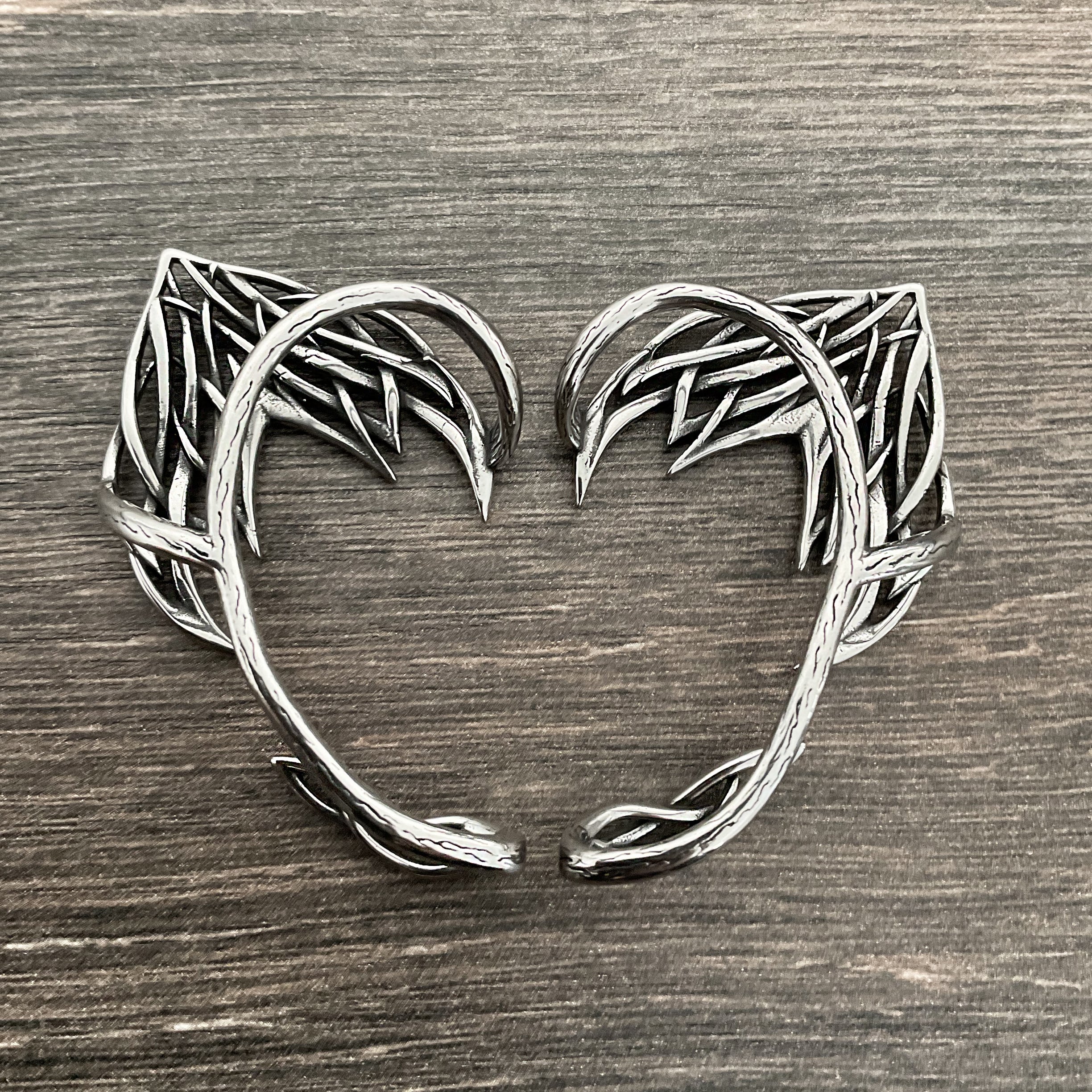 Cyber Elf ear cuff no piercing