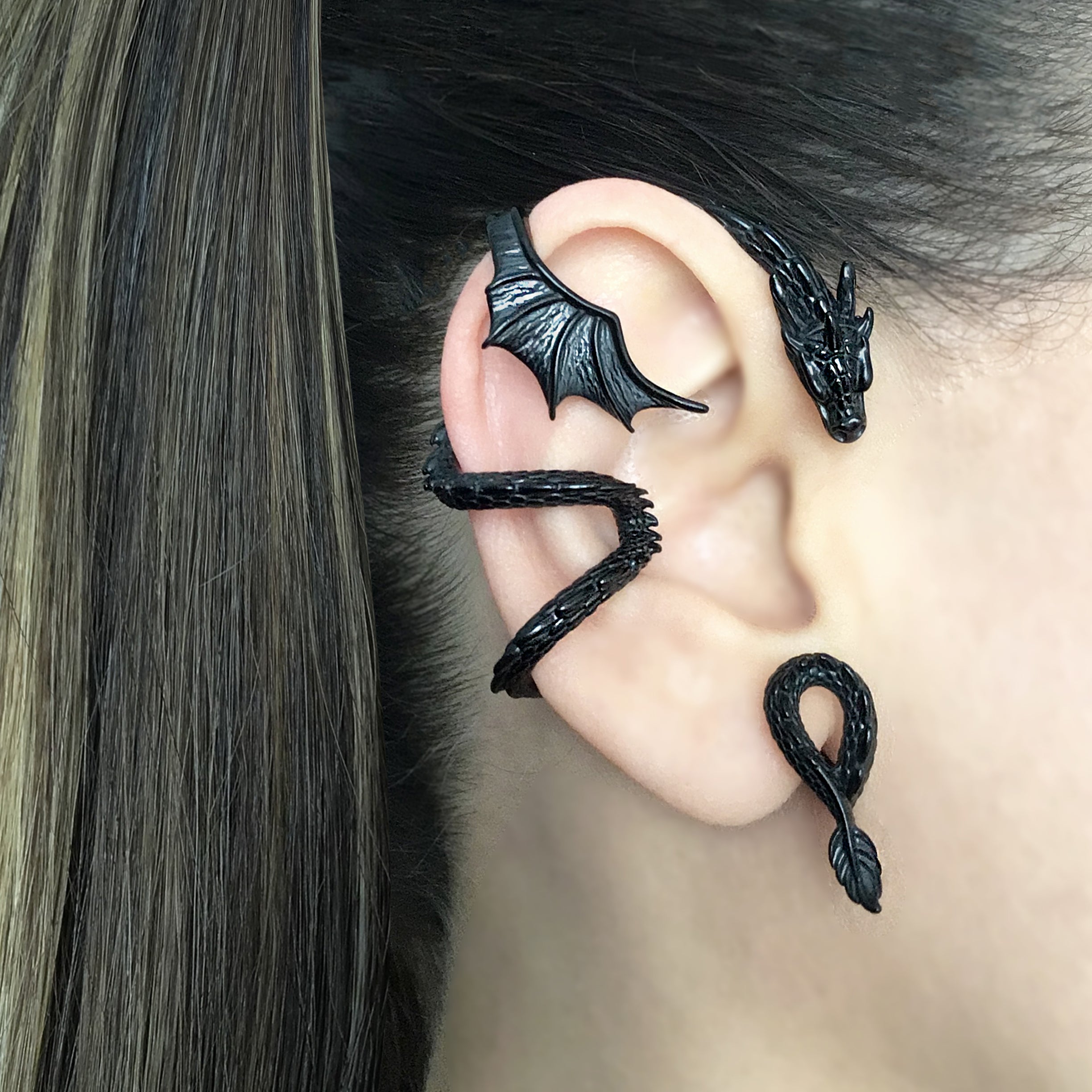 No Piercing Dragon cuff