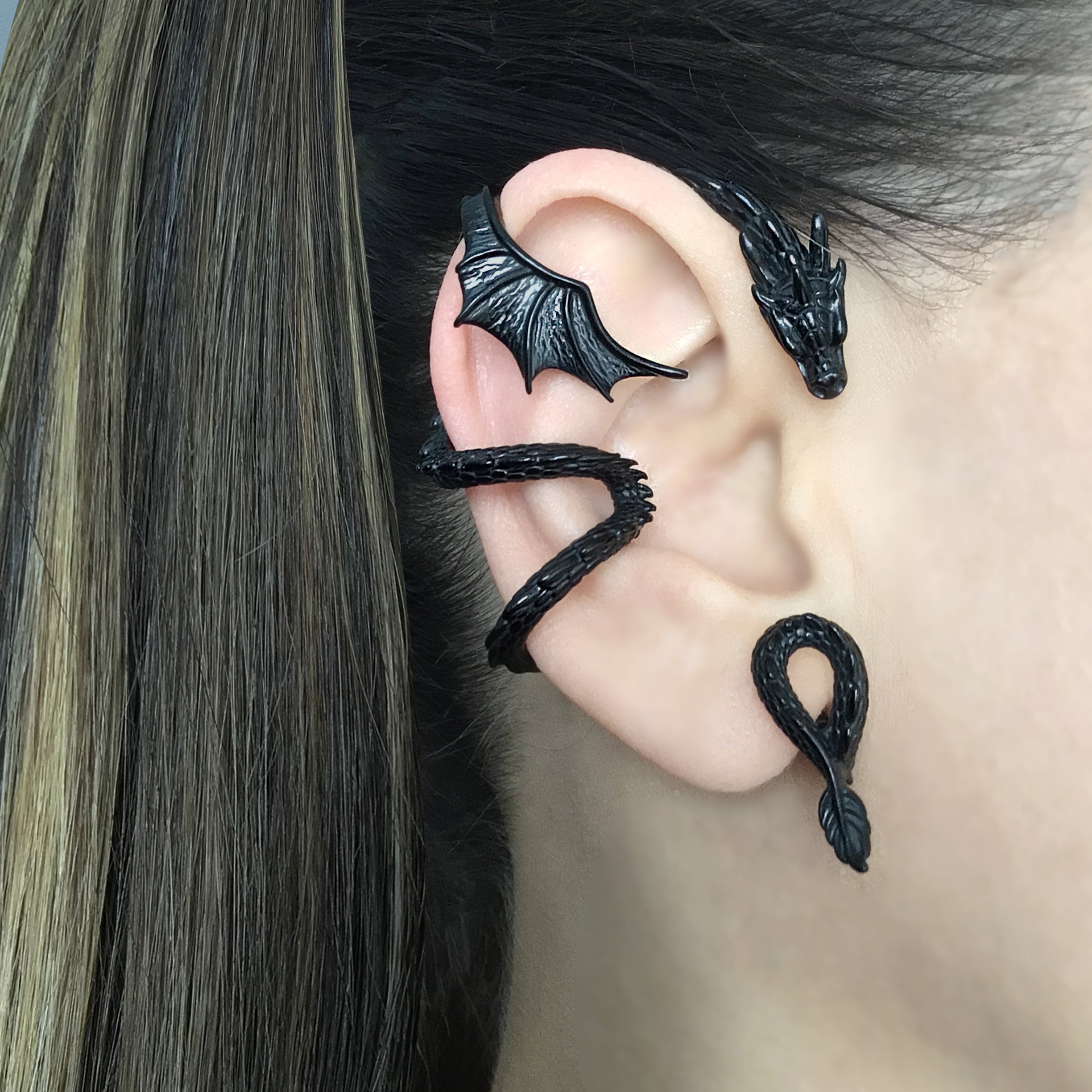 No Piercing Dragon cuff