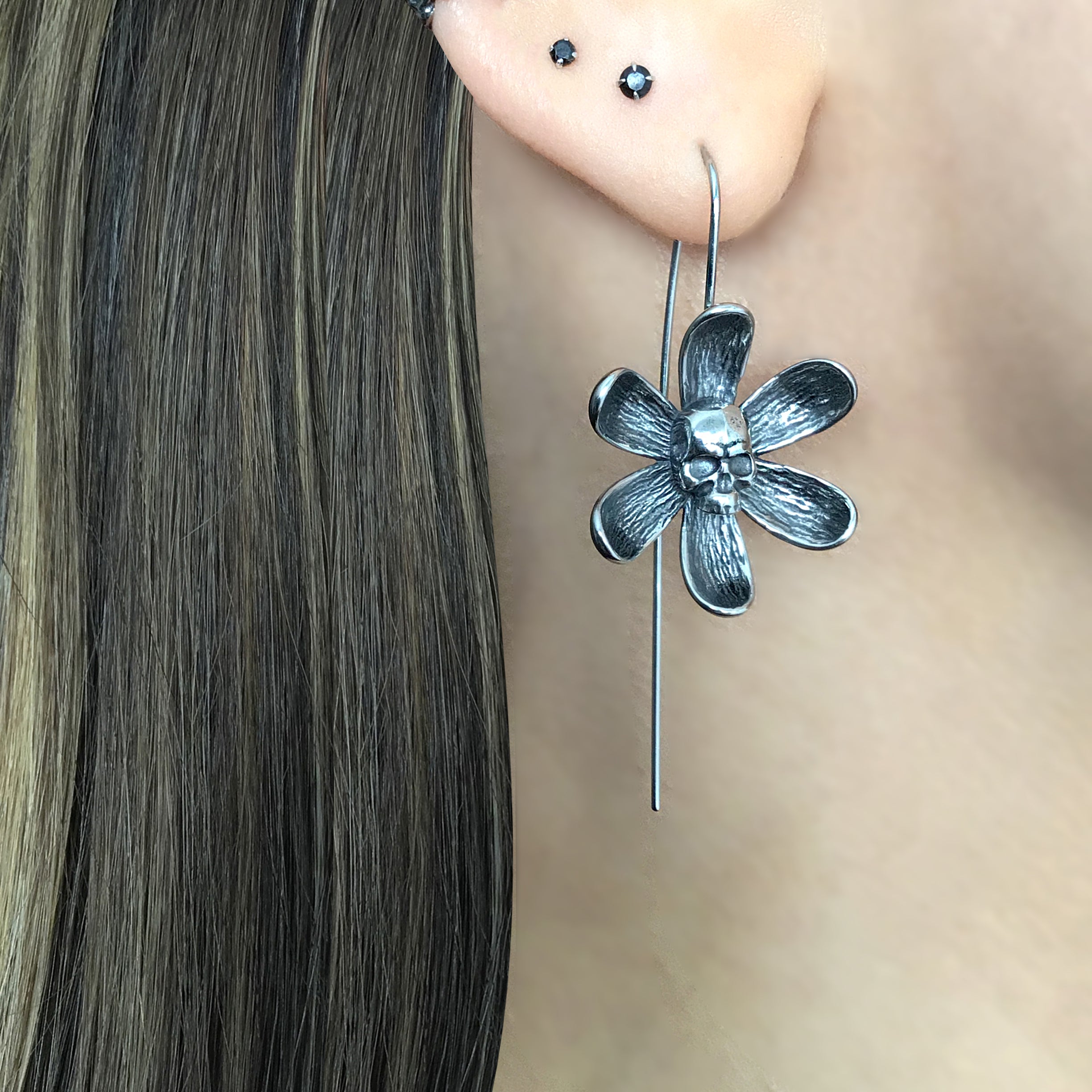 Flower Skull earring