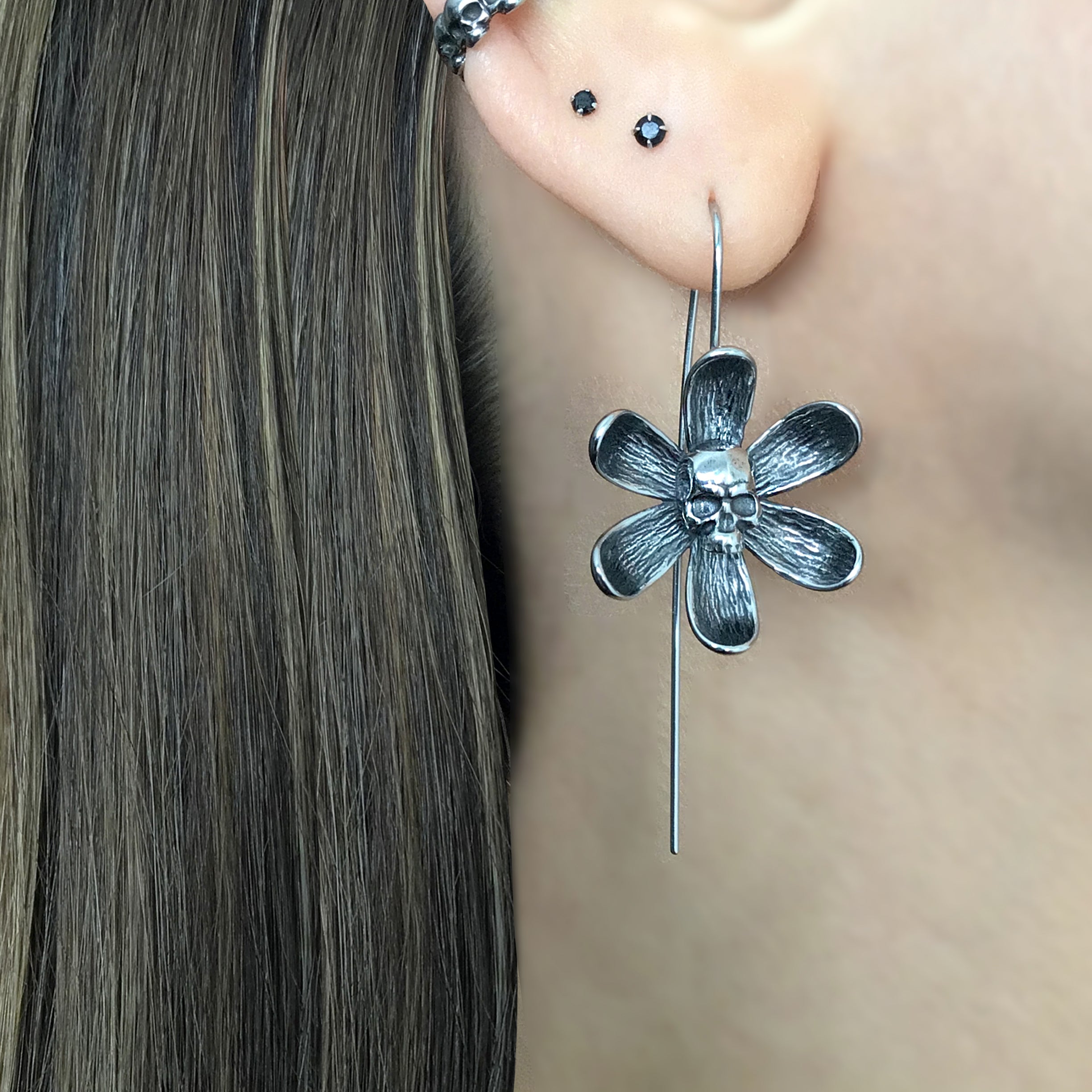 Flower Skull earring