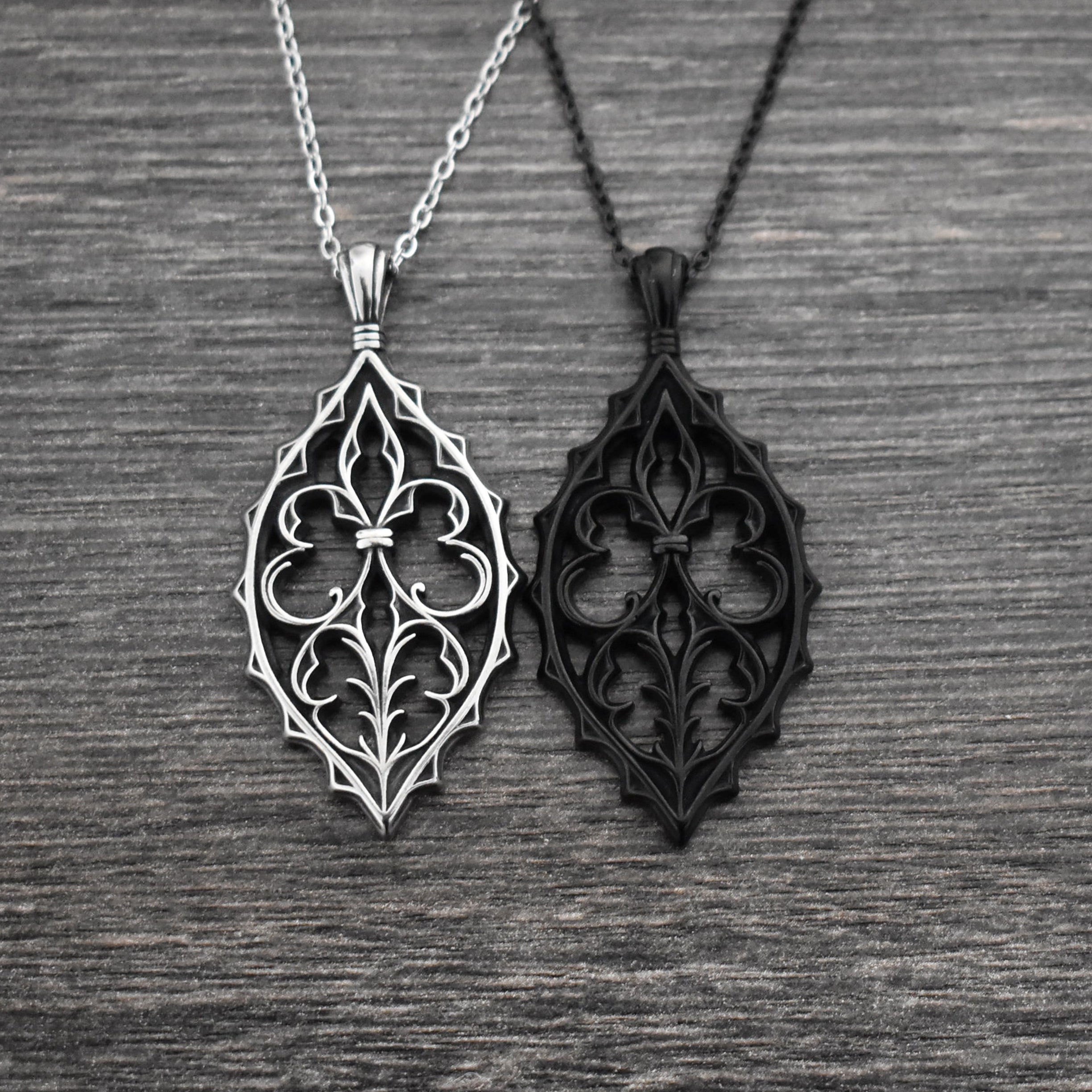 Gothic Fleur pendant