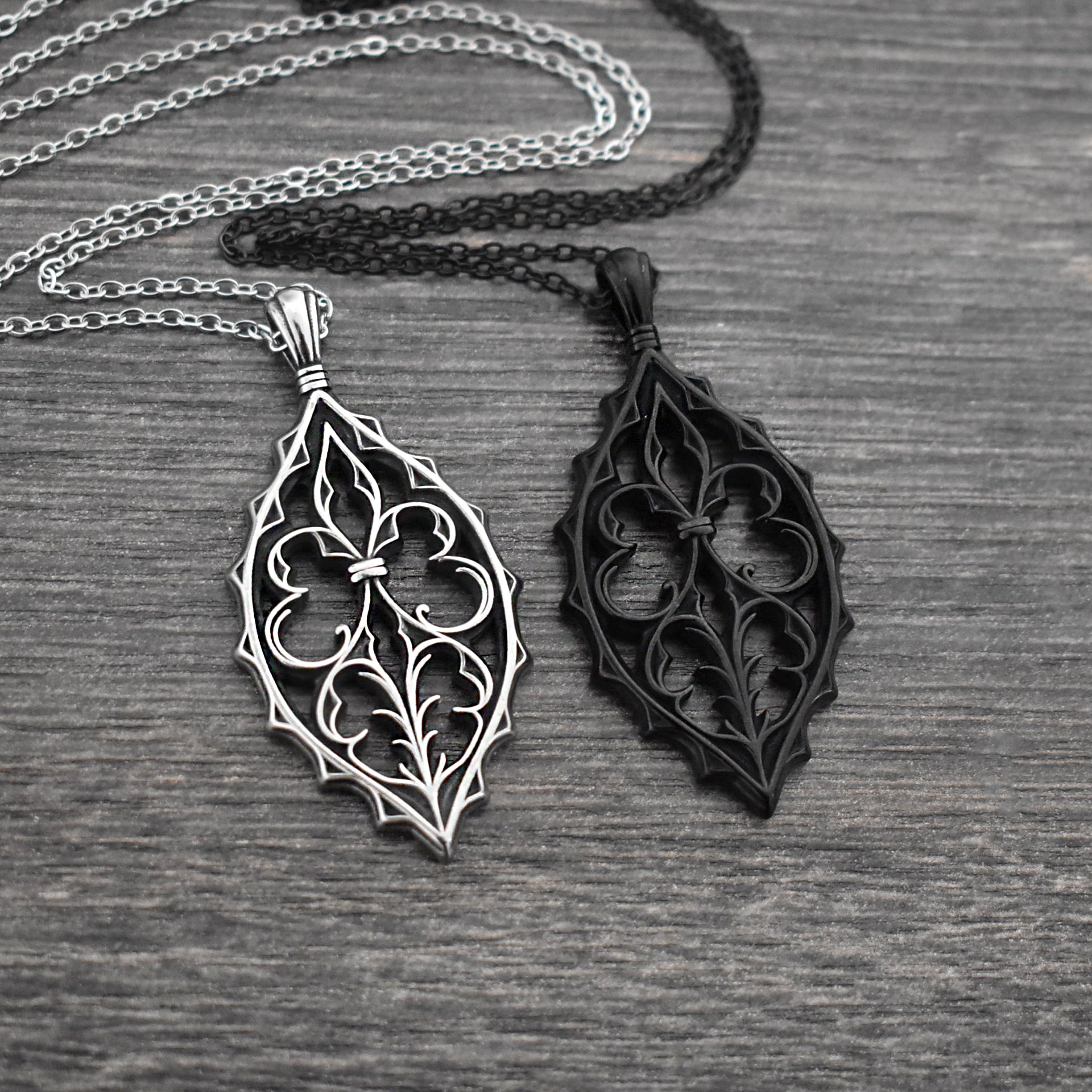Gothic Fleur pendant