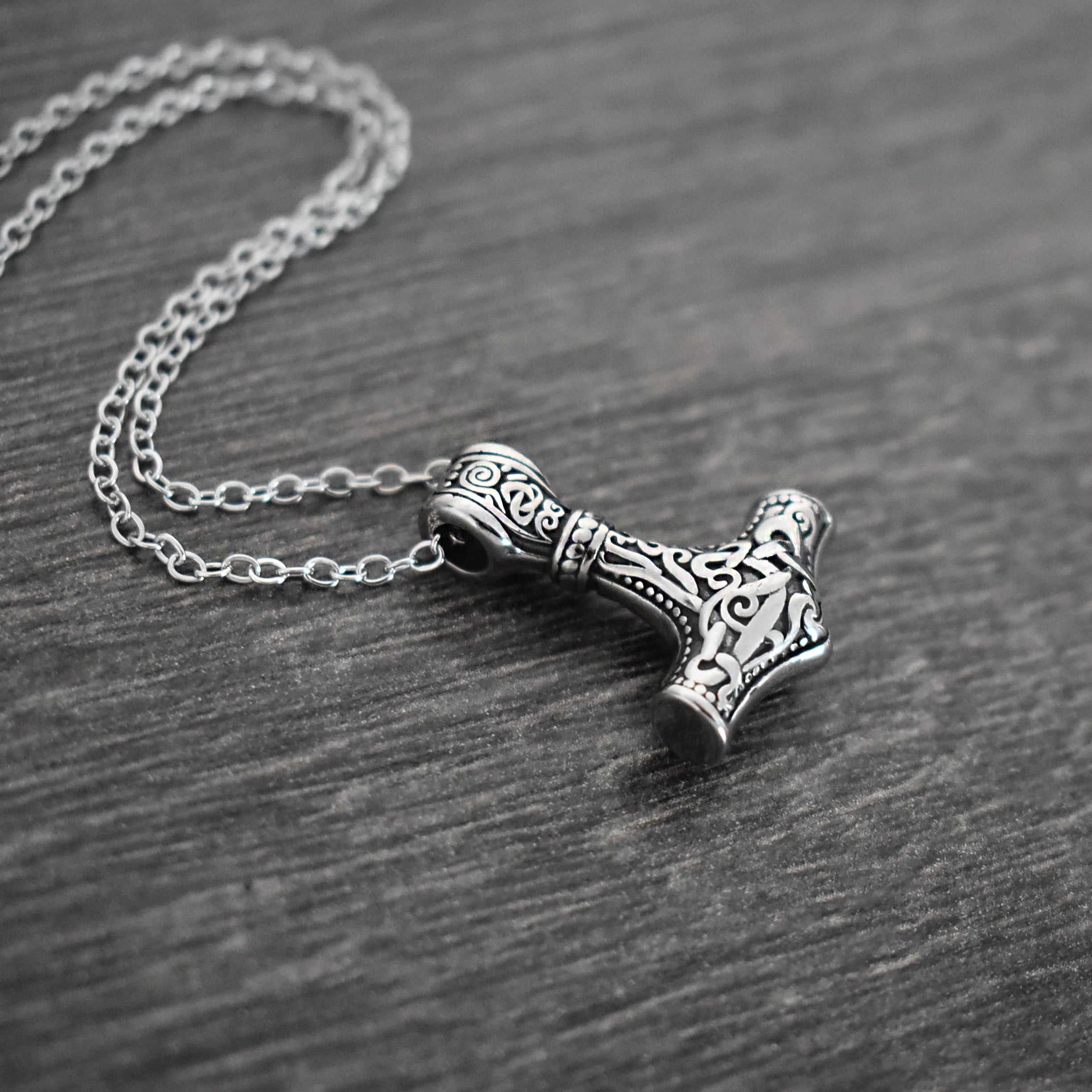 Viking hammer pendant necklace