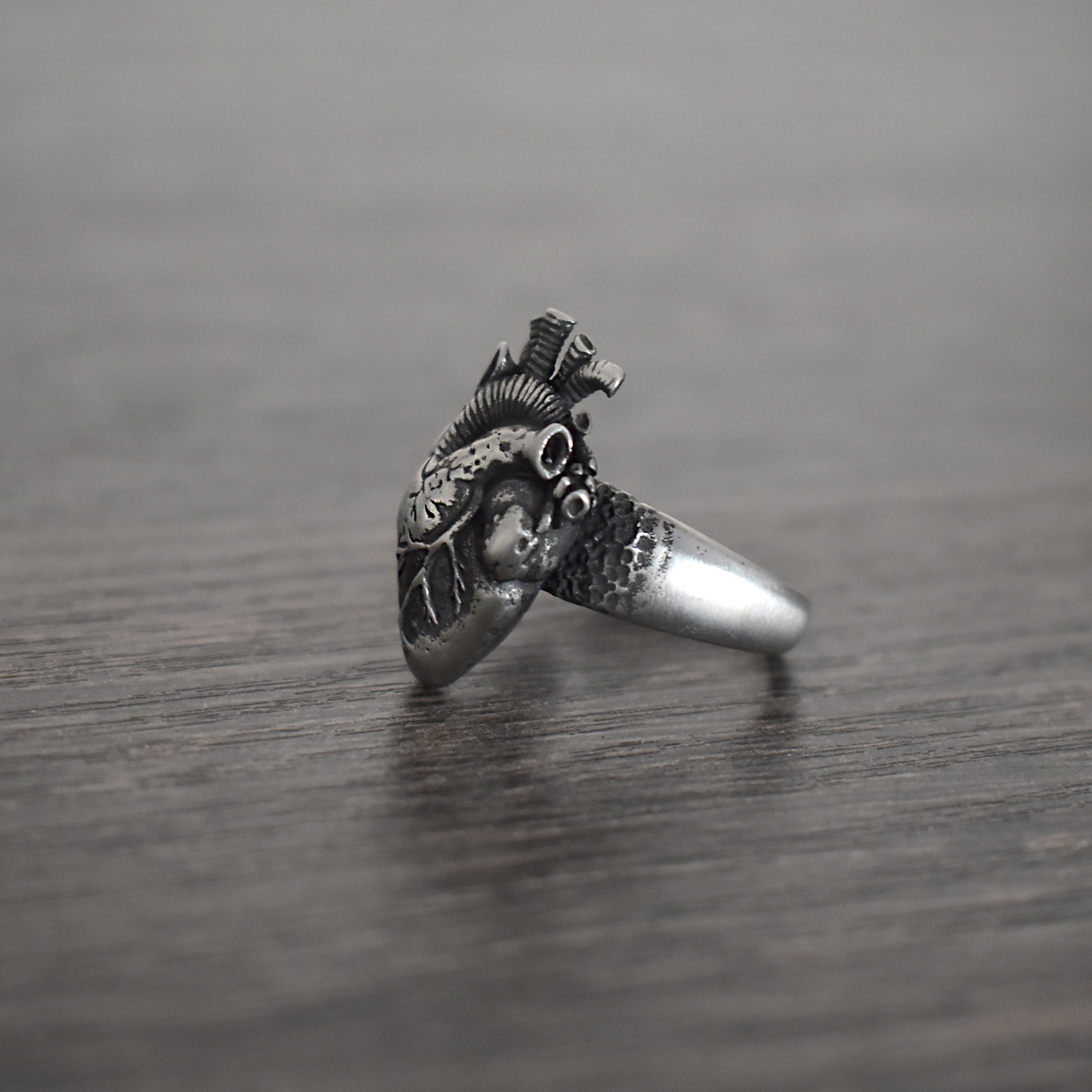Anatomical Heart Ring