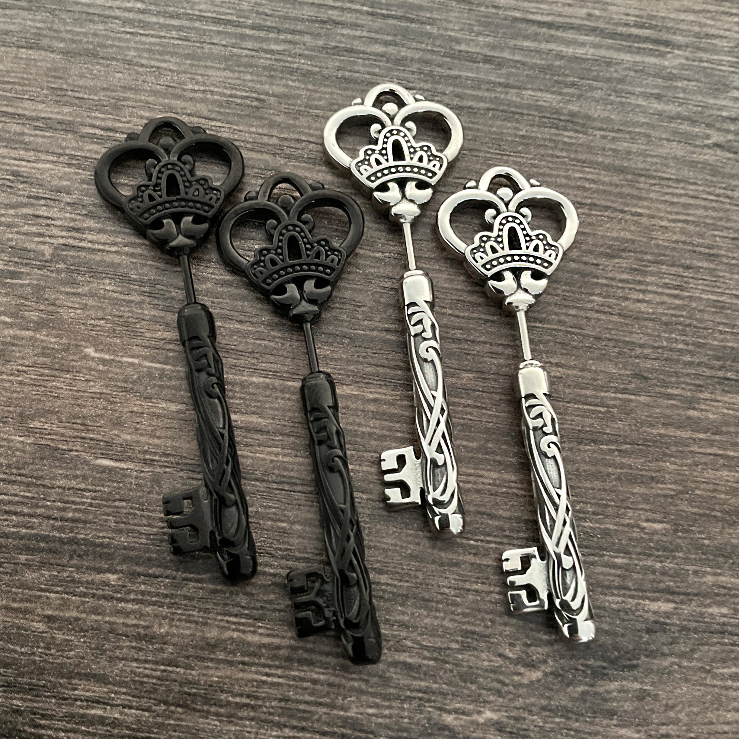 Gothic Crown Key ear jacket