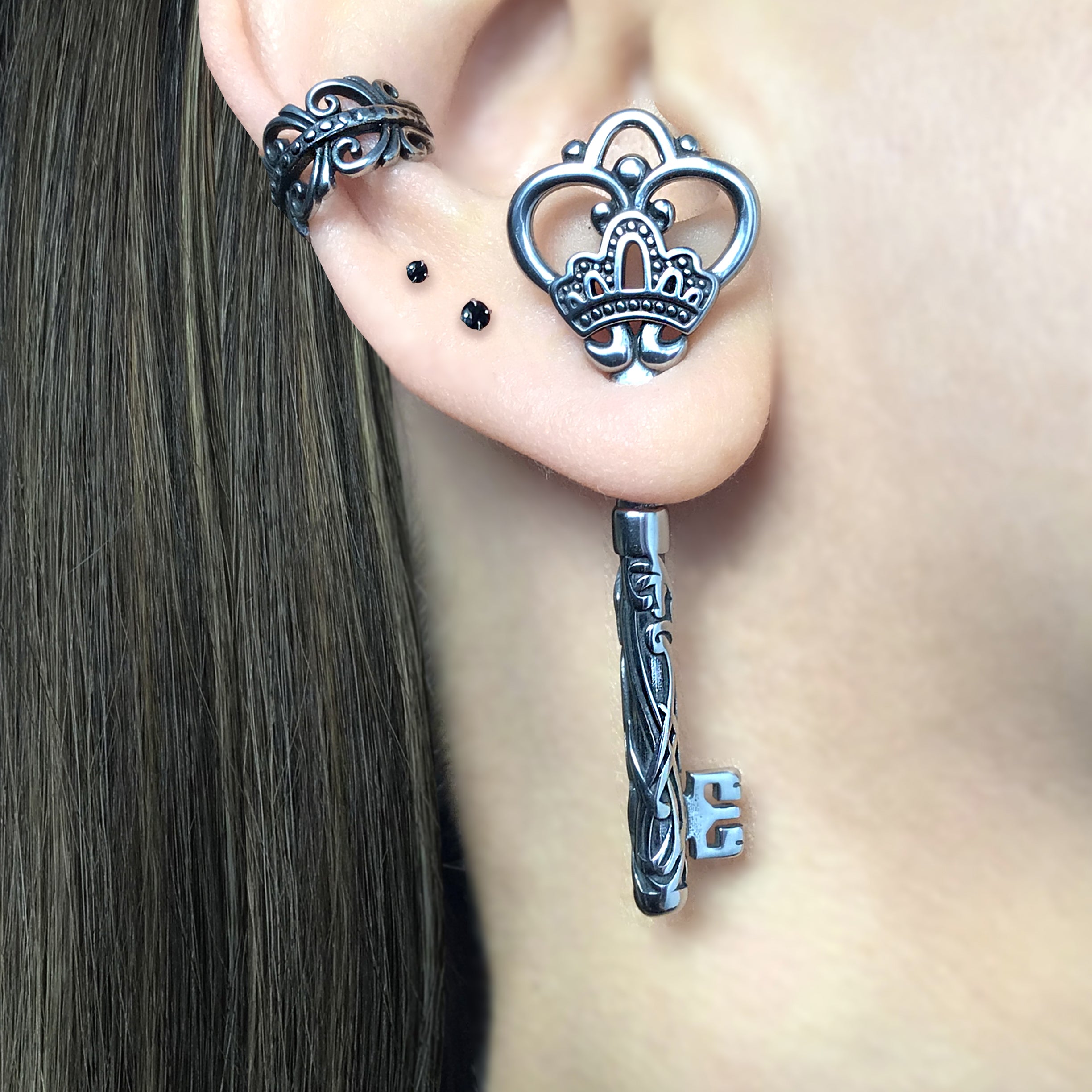 Gothic Crown Key ear jacket