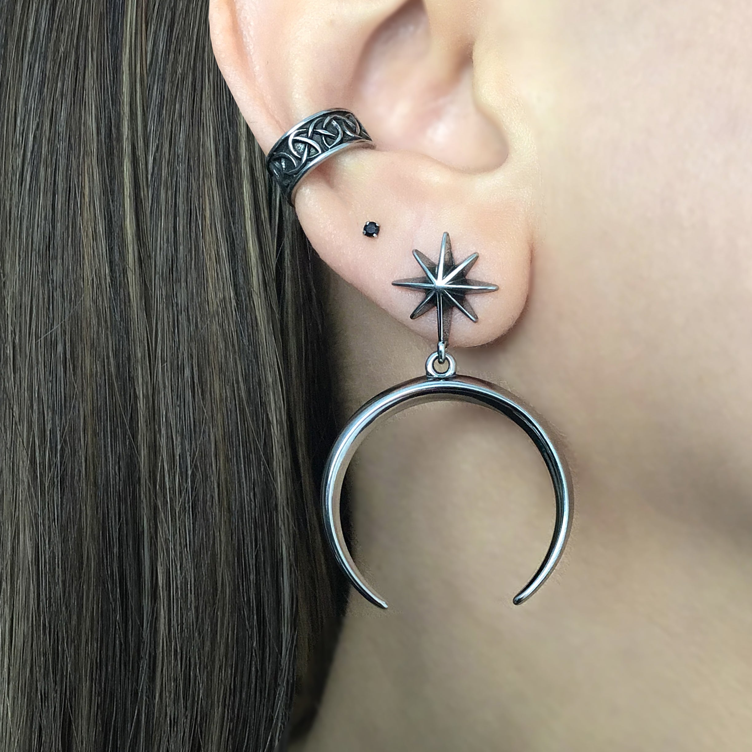 Star and moon stud earrings