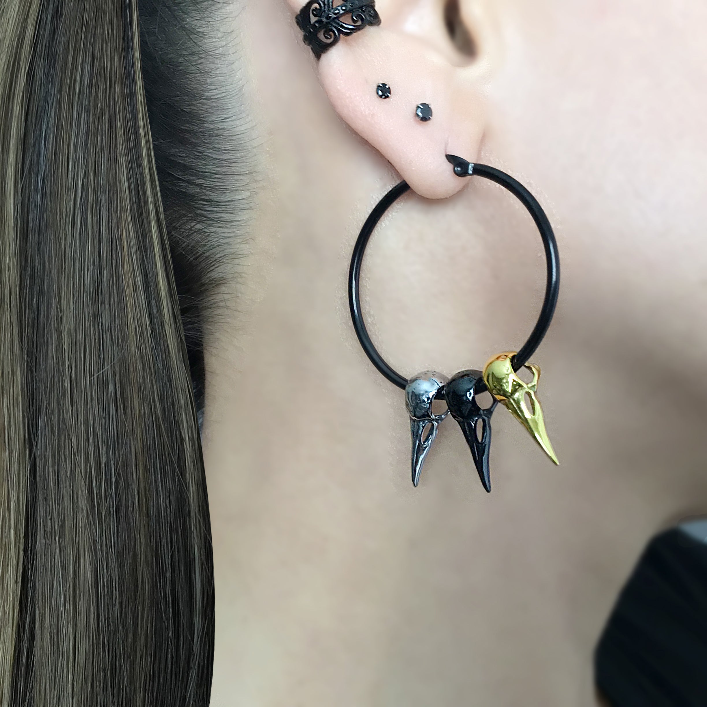 Three Raven skulls hoops