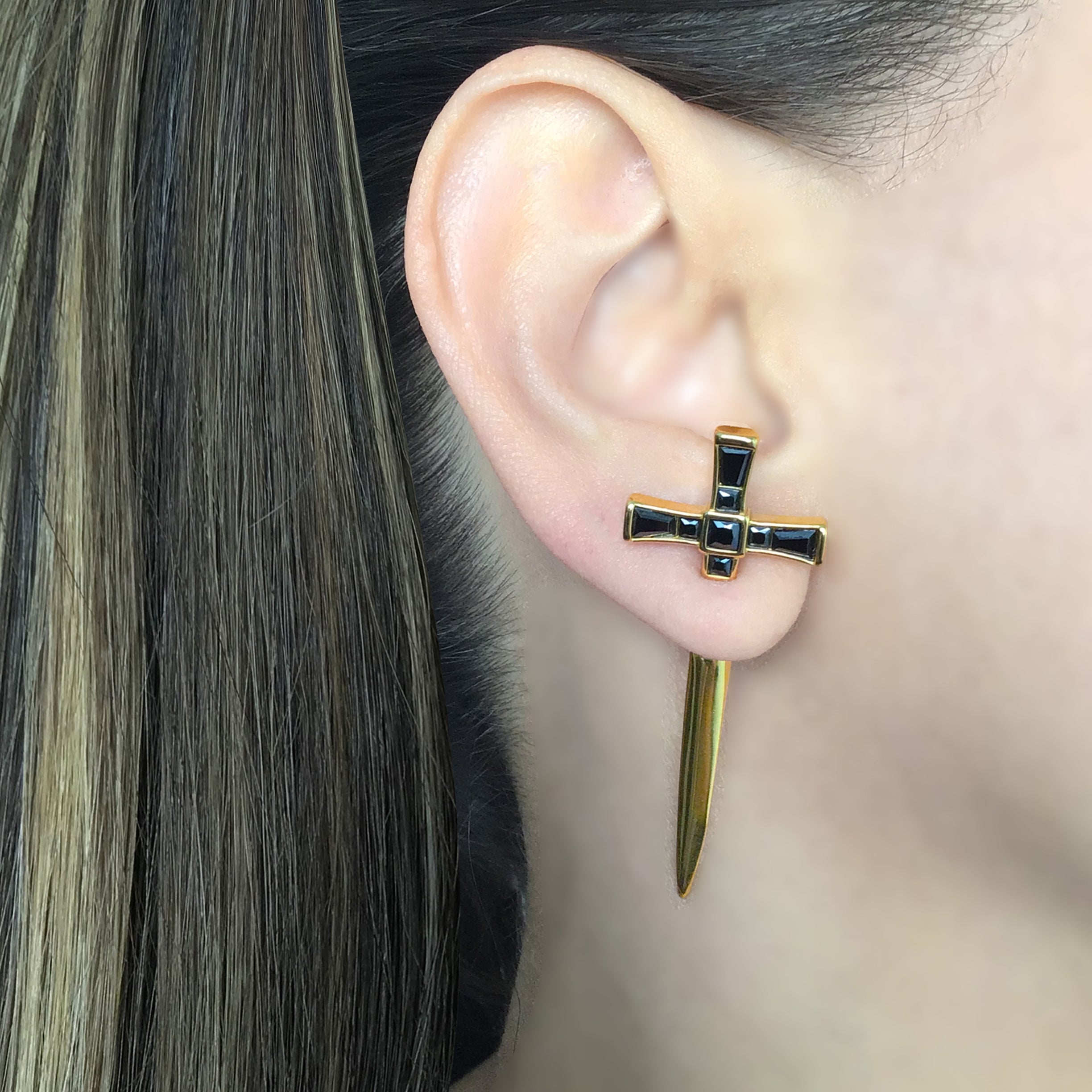 Niall Sword earring with Black stones
