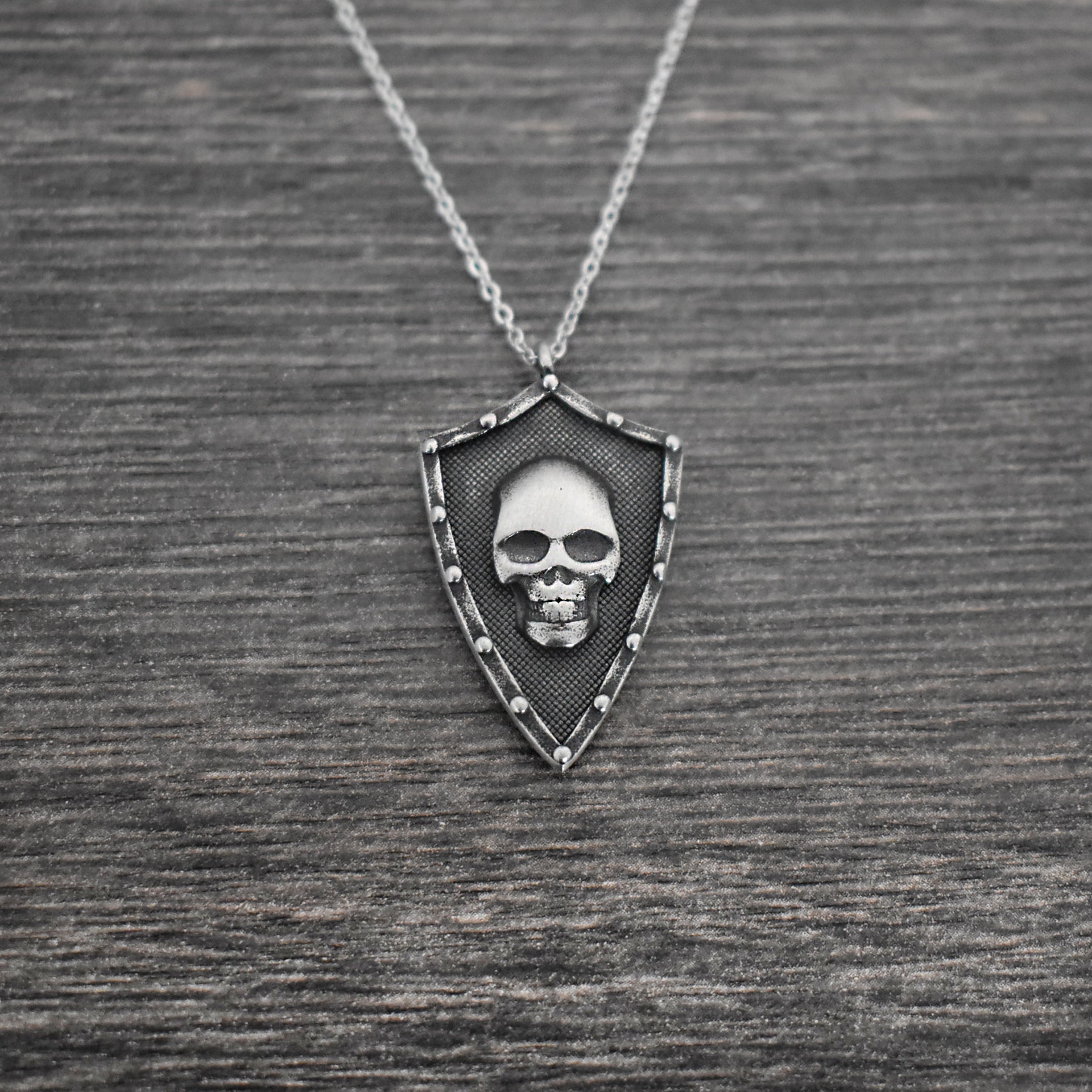 Shield with Star and Skull necklace