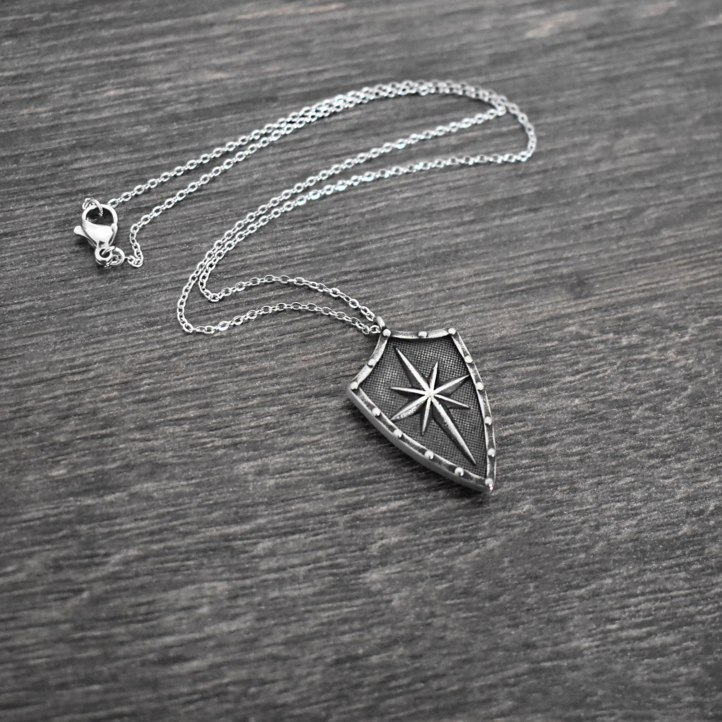 Shield with Star and Skull necklace