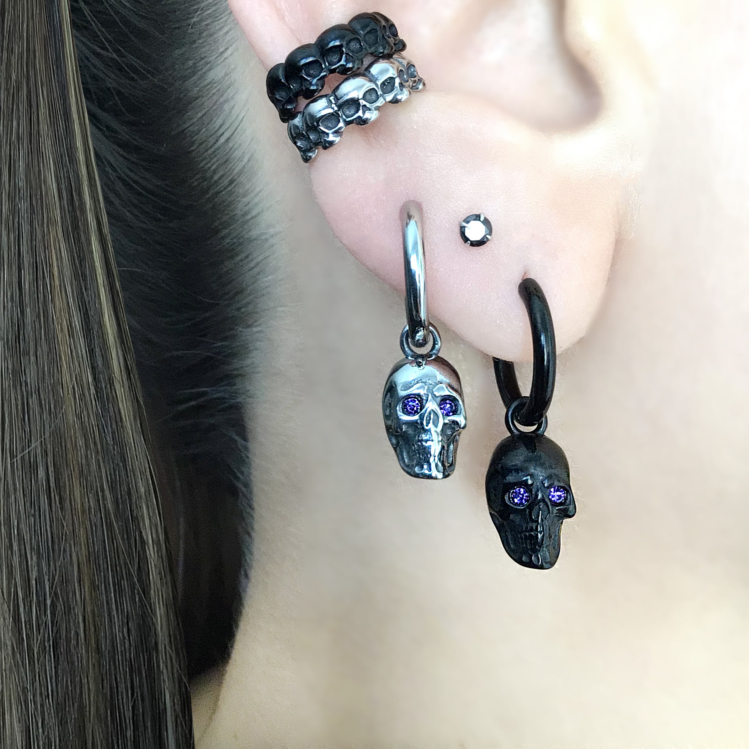 Skull hoop with Purple eyes