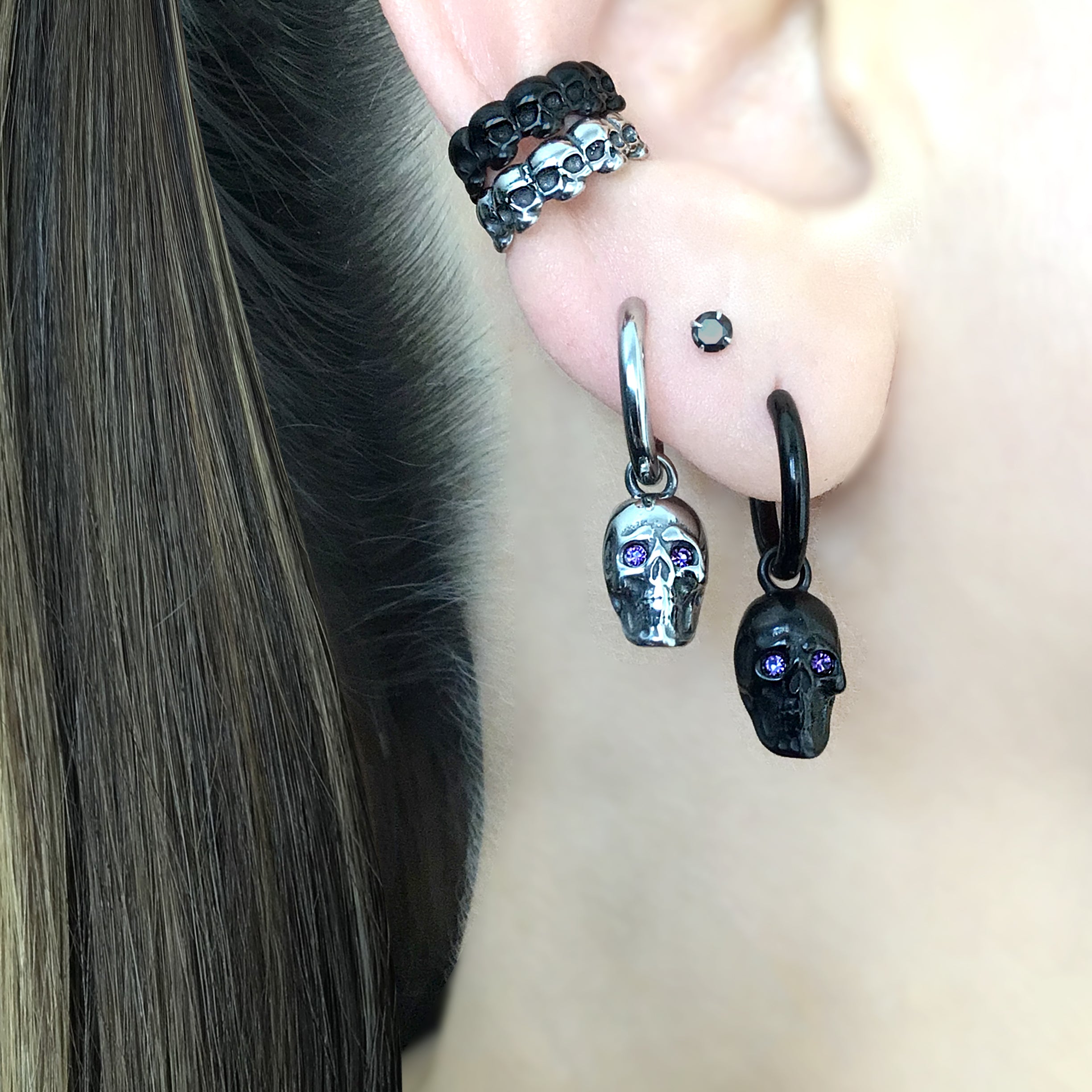 Skull hoop with Purple eyes