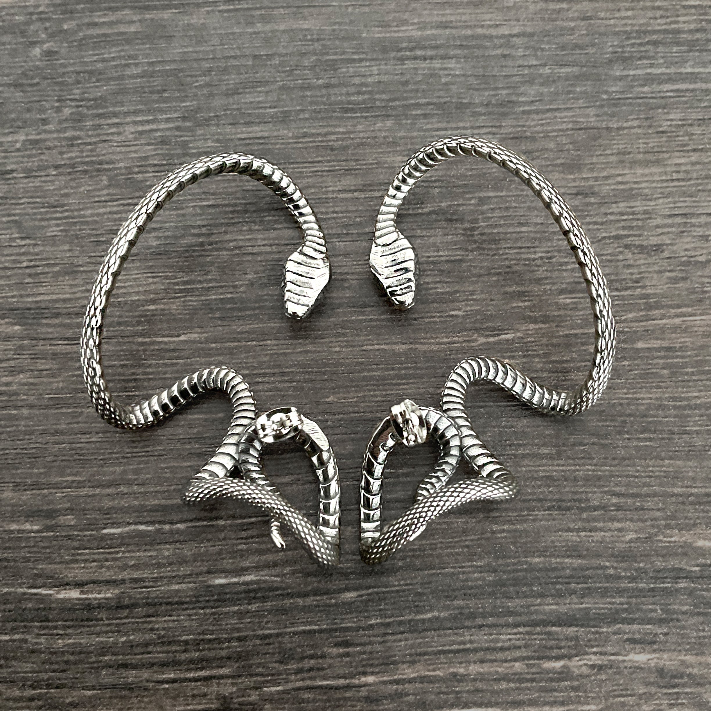 Snake ear wrap with Aquamarine Cz stones