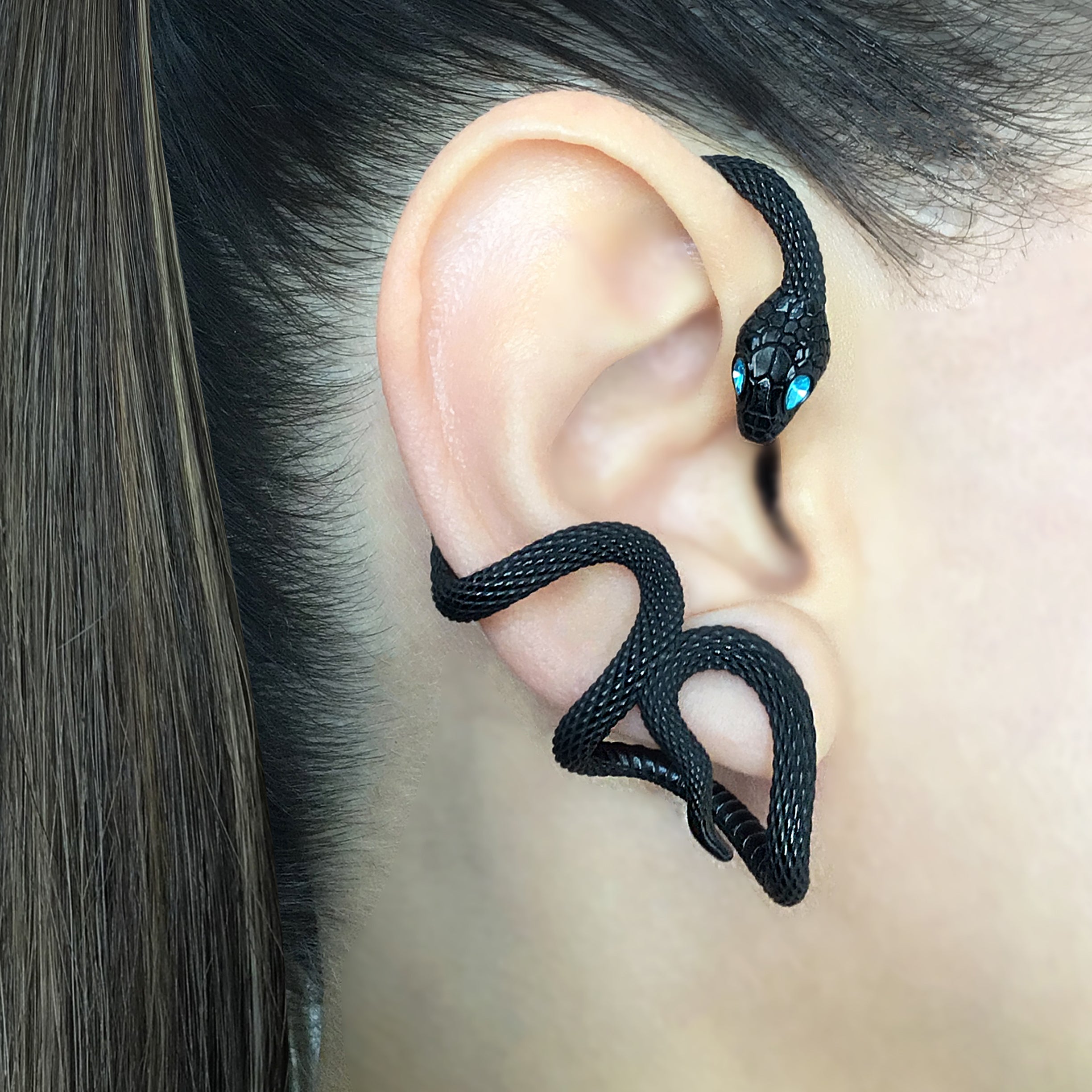 Snake ear wrap with Aquamarine Cz stones