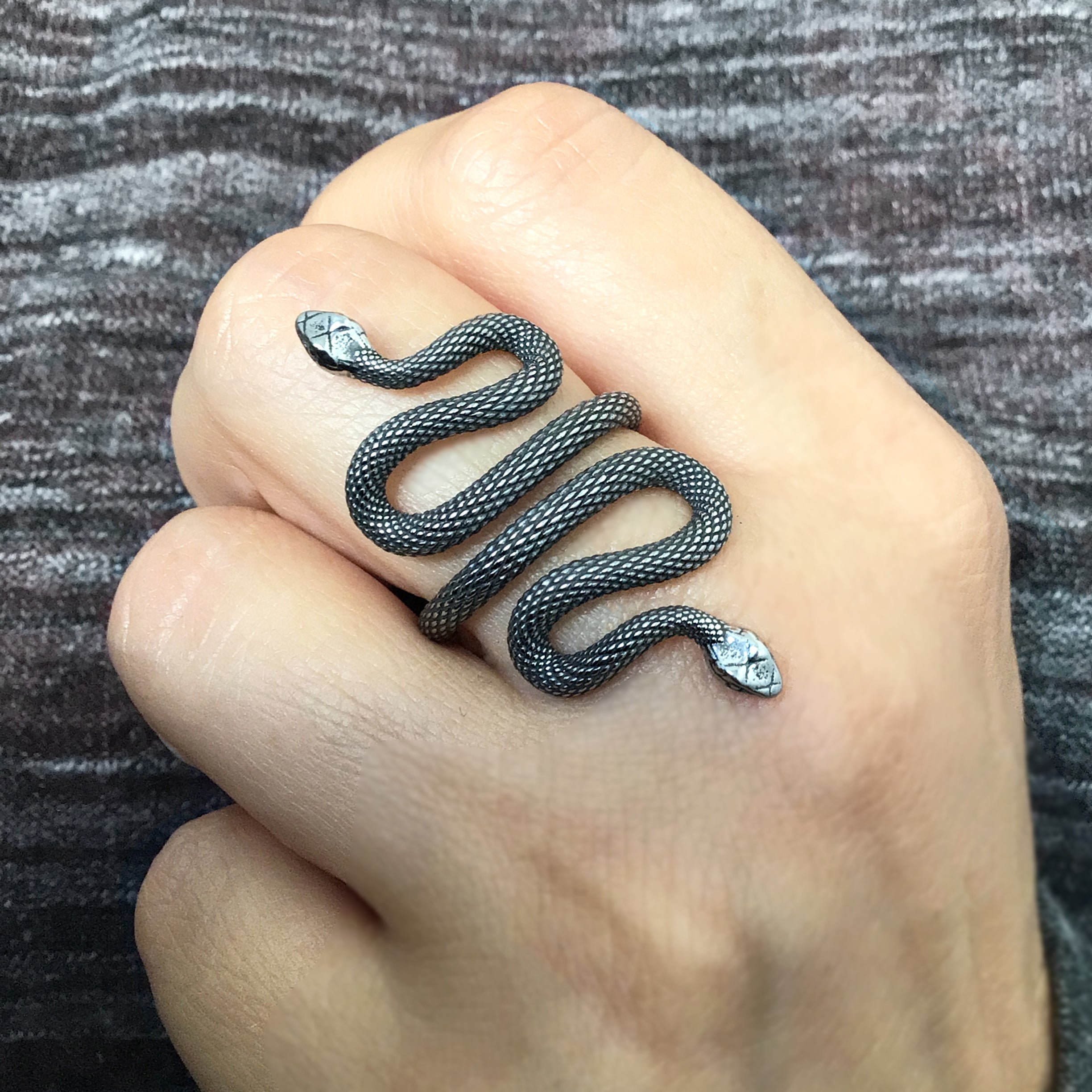 Snake with two heads ring