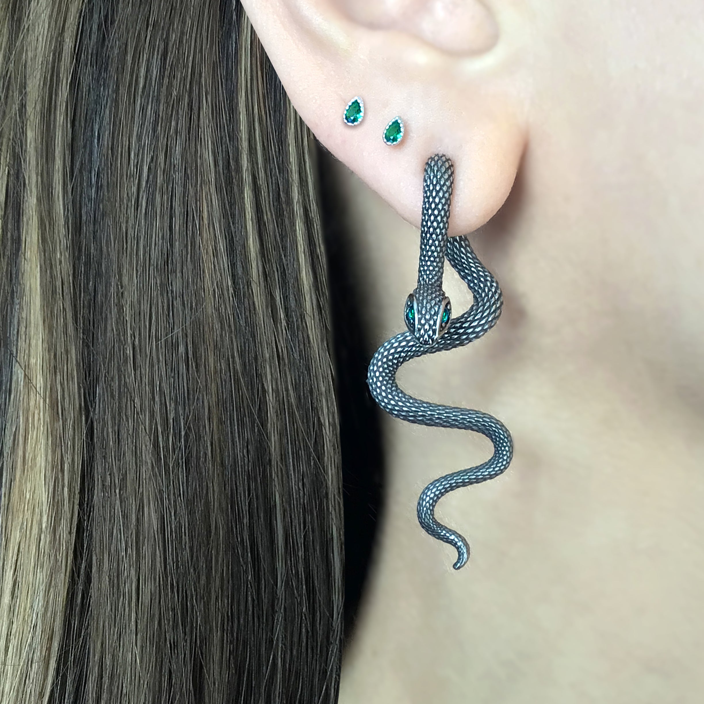 Snake ear jacket with Emerald CZ