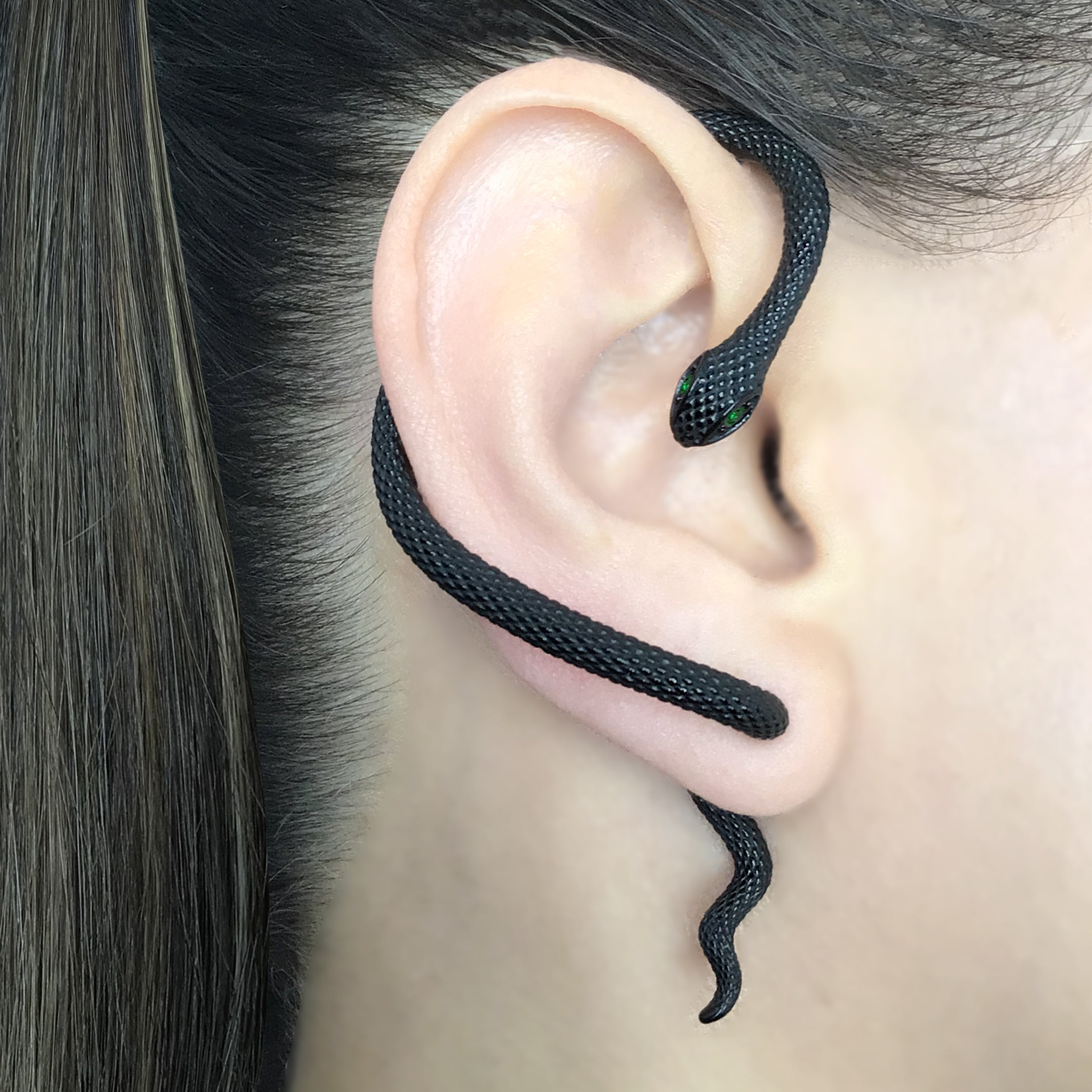 Lily Snake ear wrap