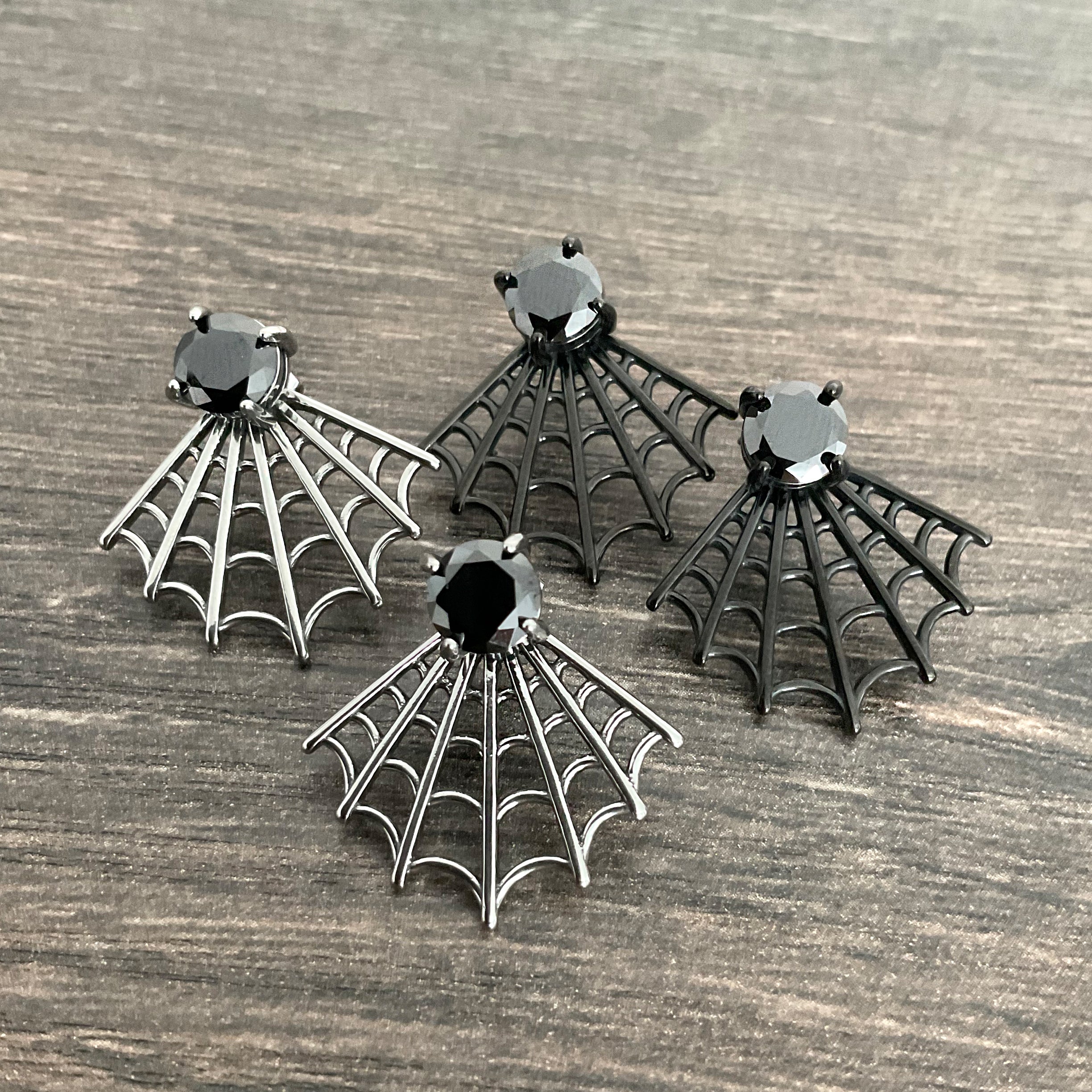 Spider web ear jacket