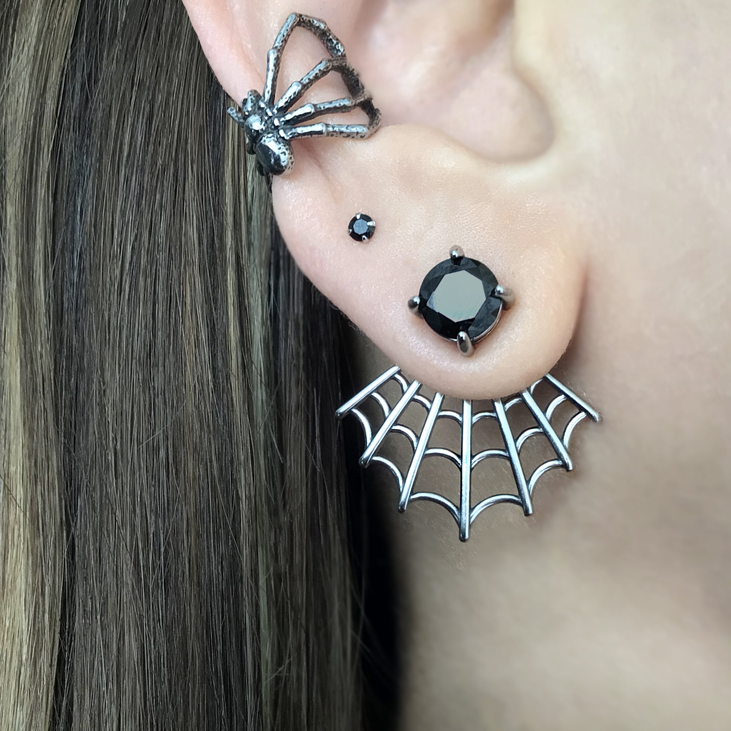 Spider web ear jacket