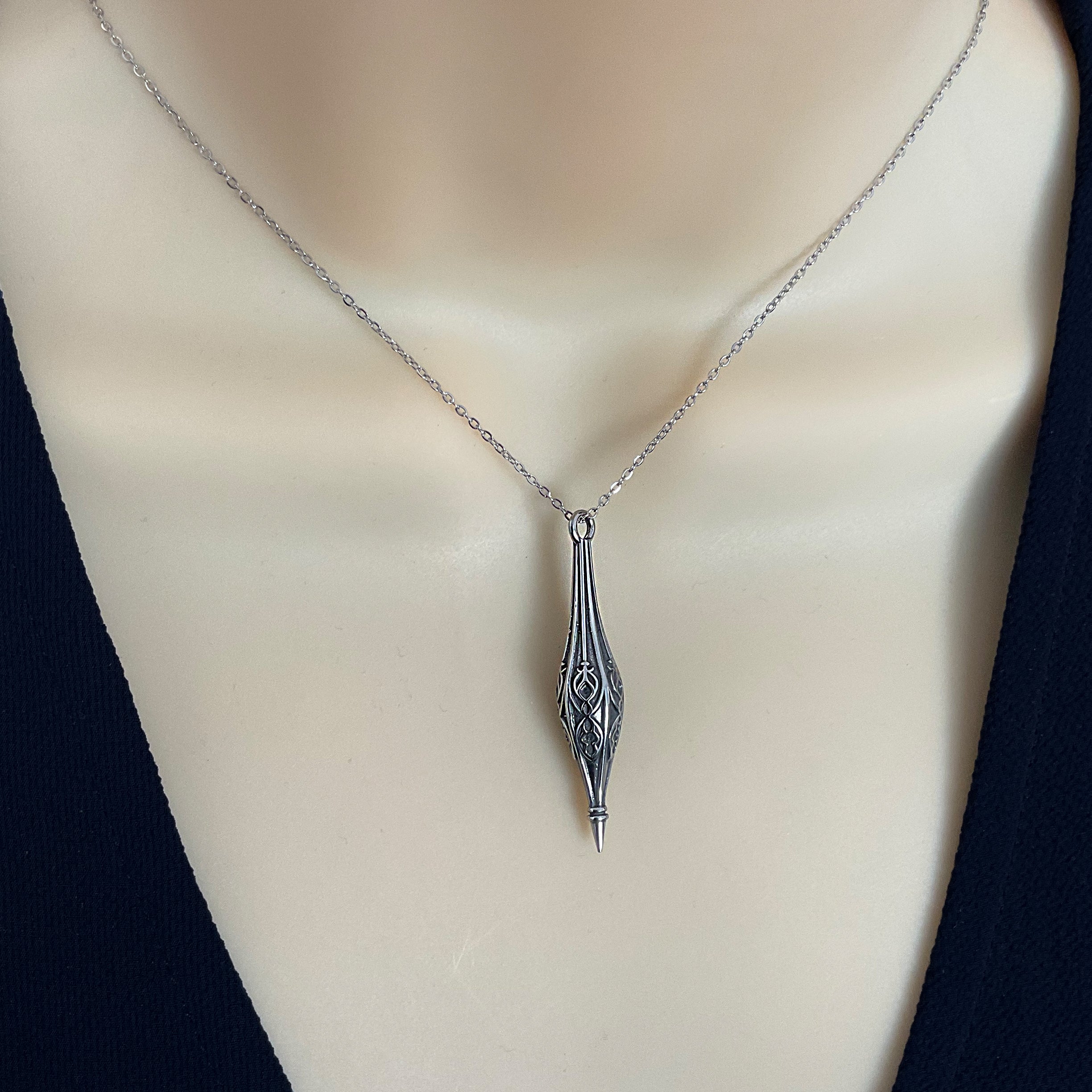 Gothic Spike necklace