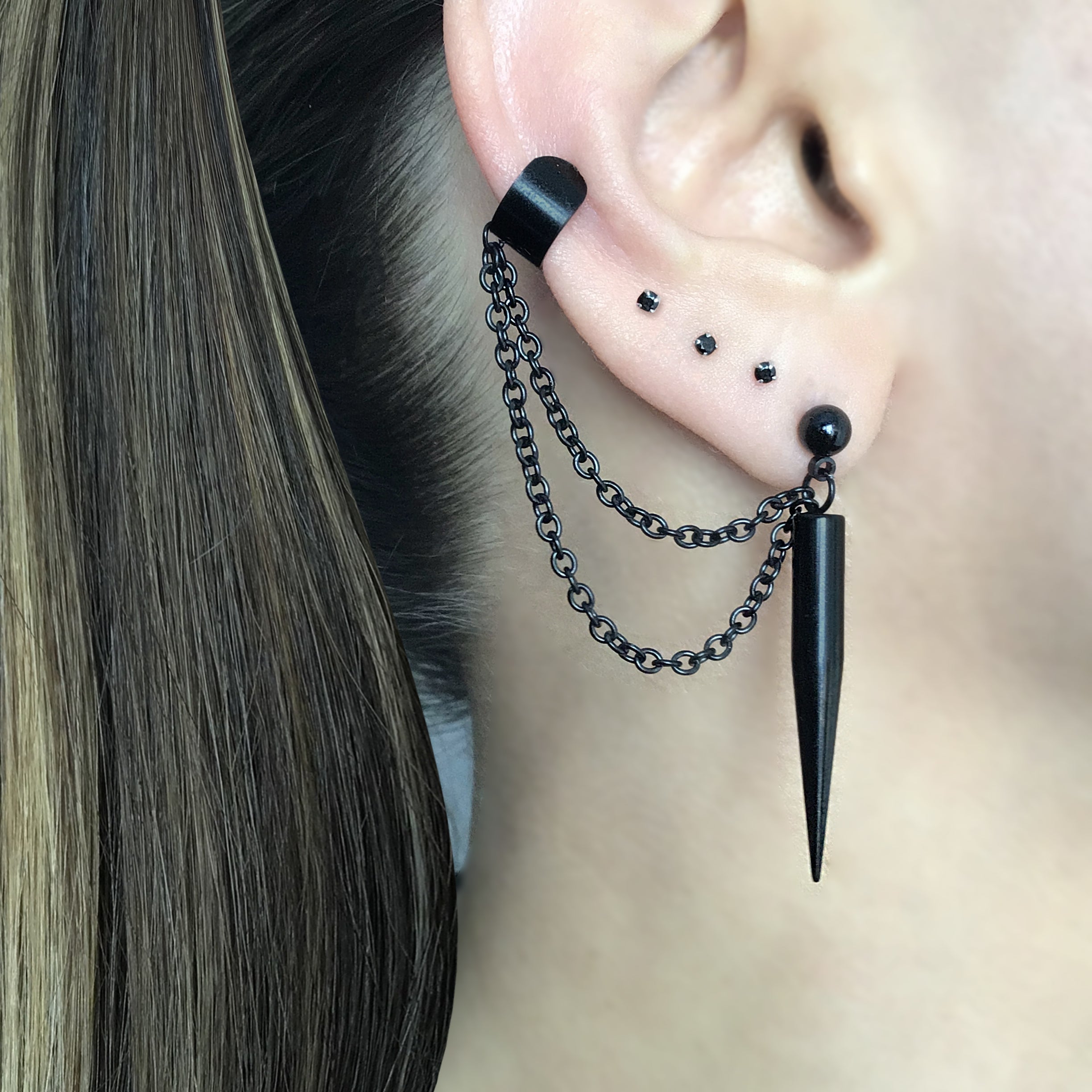 Spike earring with ear cuff