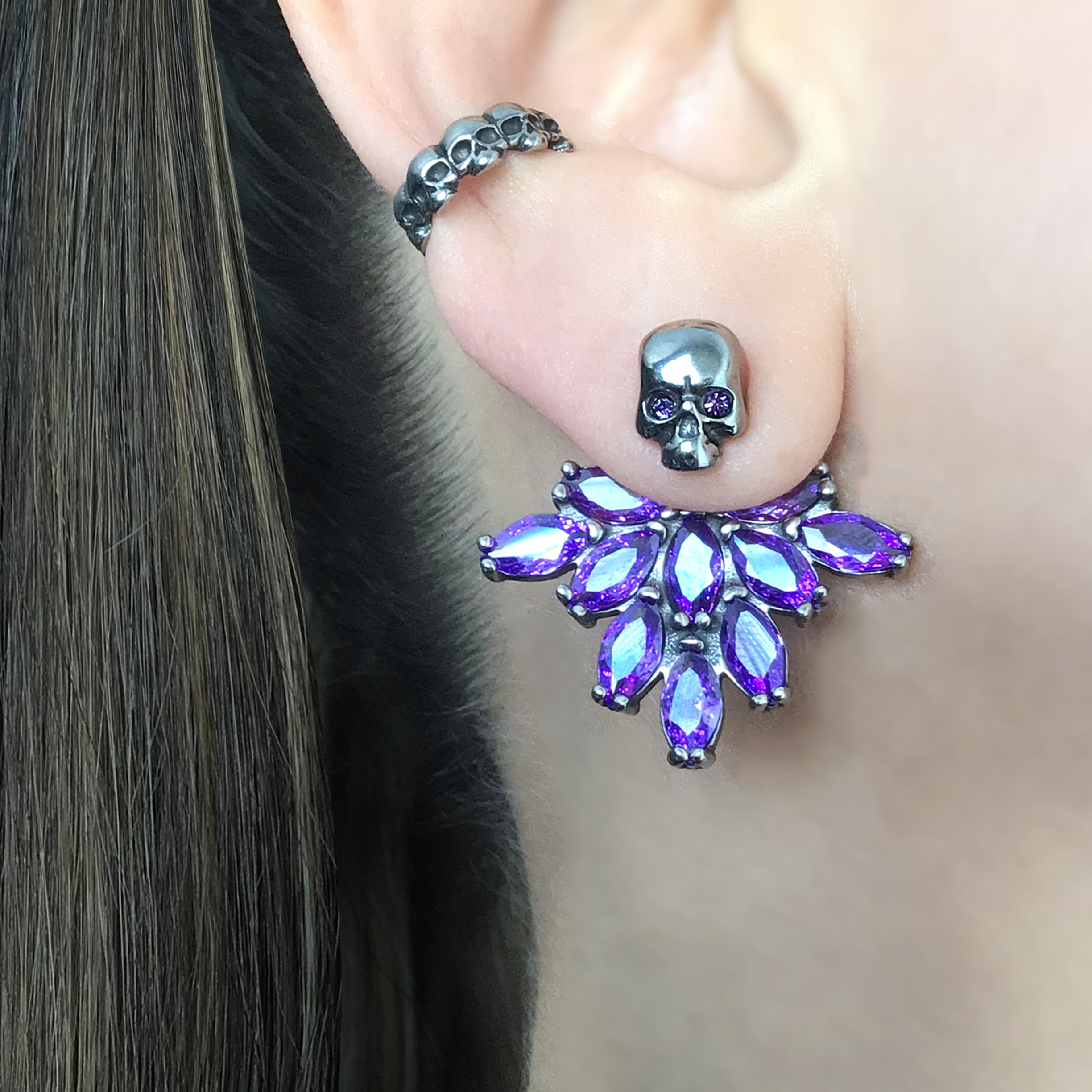 Skull and Crystals ear jacket in Blue