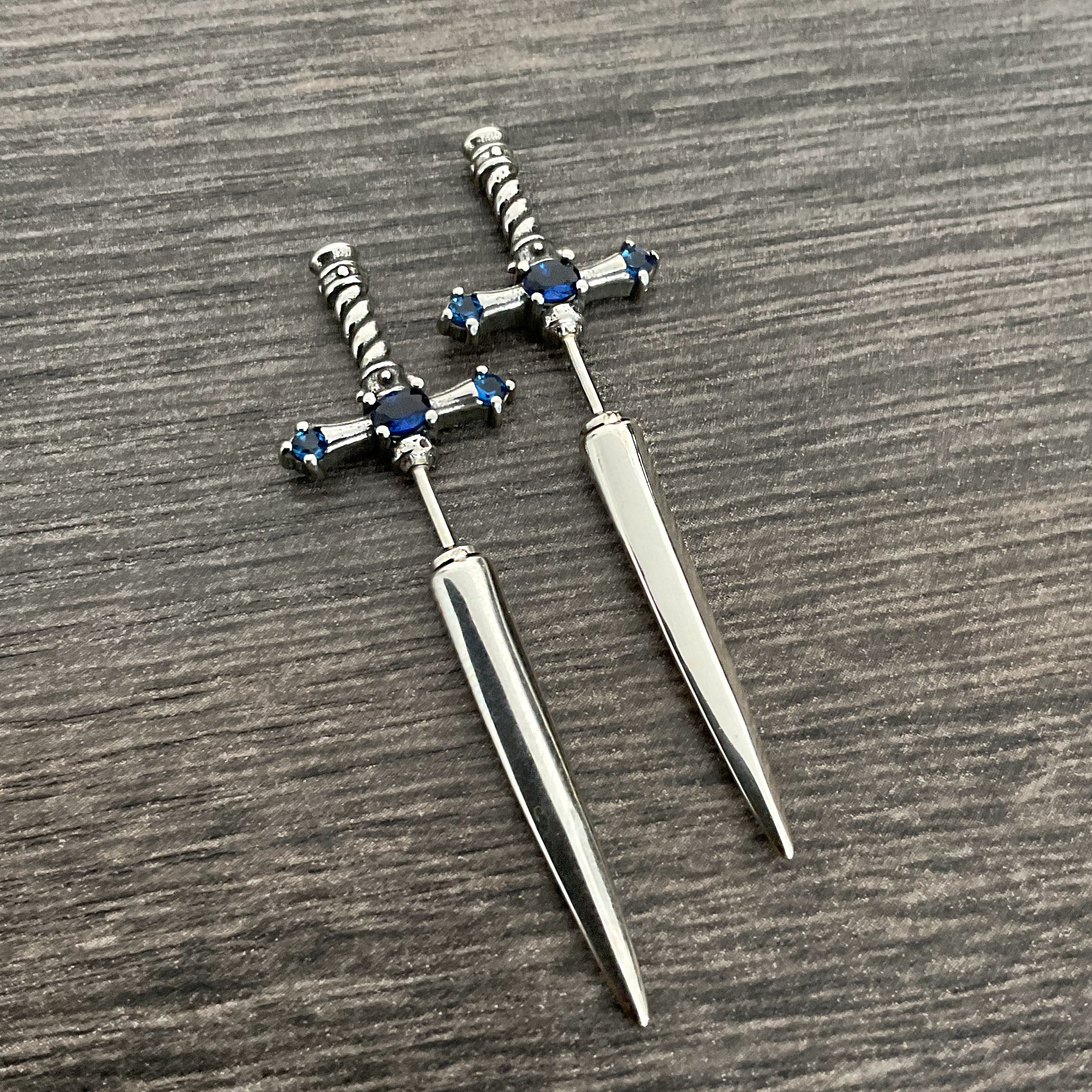 Dusk Sword earring with Blue stones