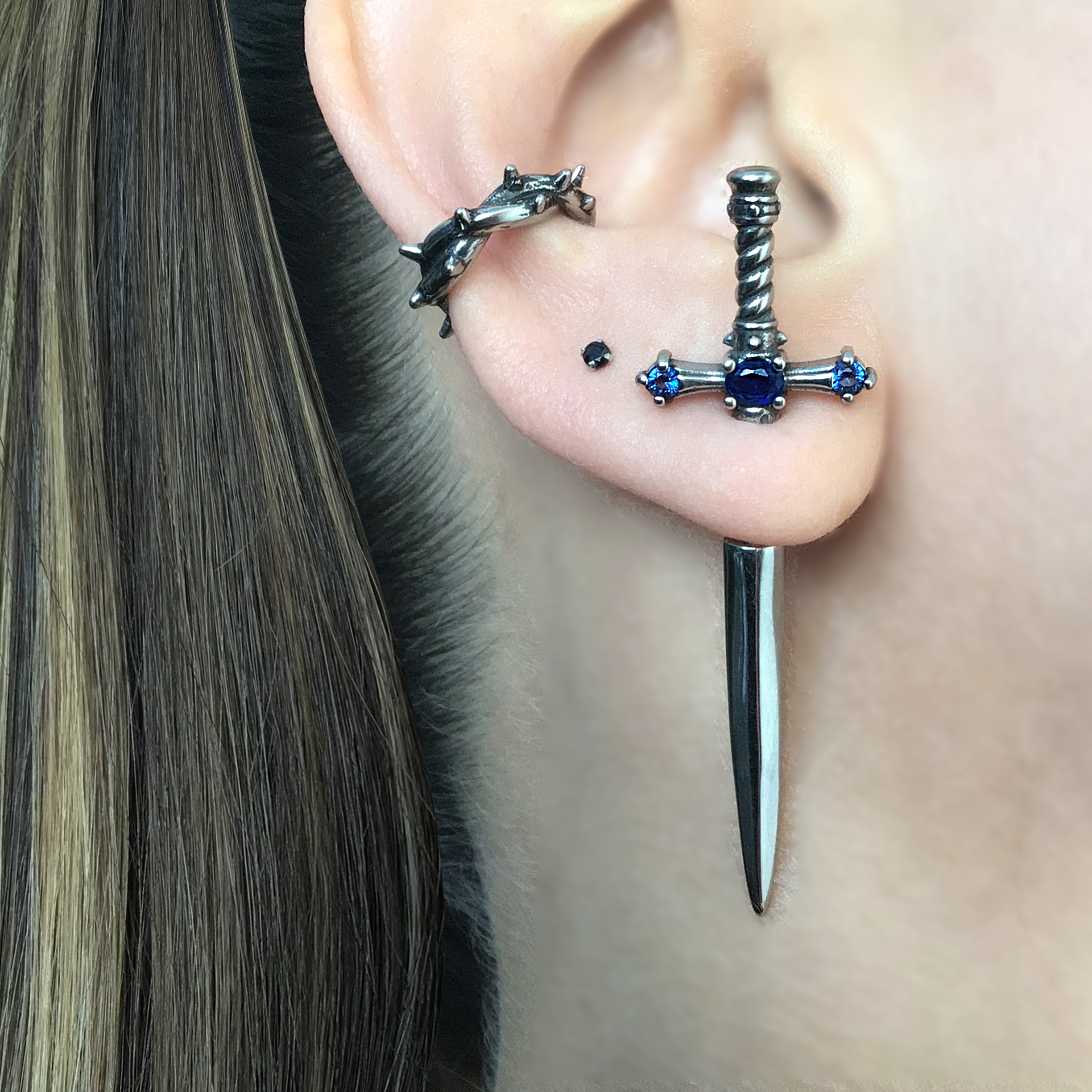 Dusk Sword earring with Blue stones