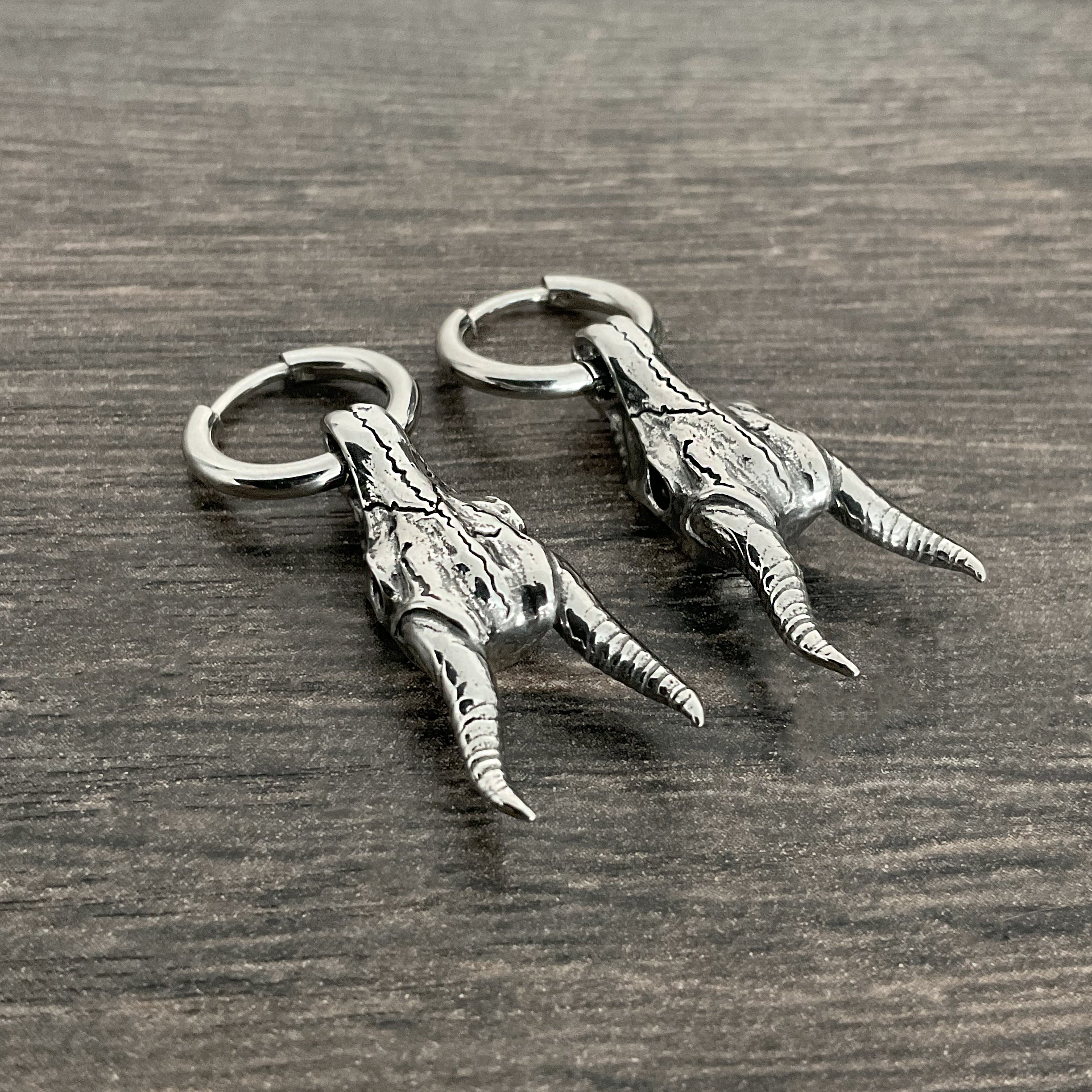 Blesbok skull hoop earrings in Silver