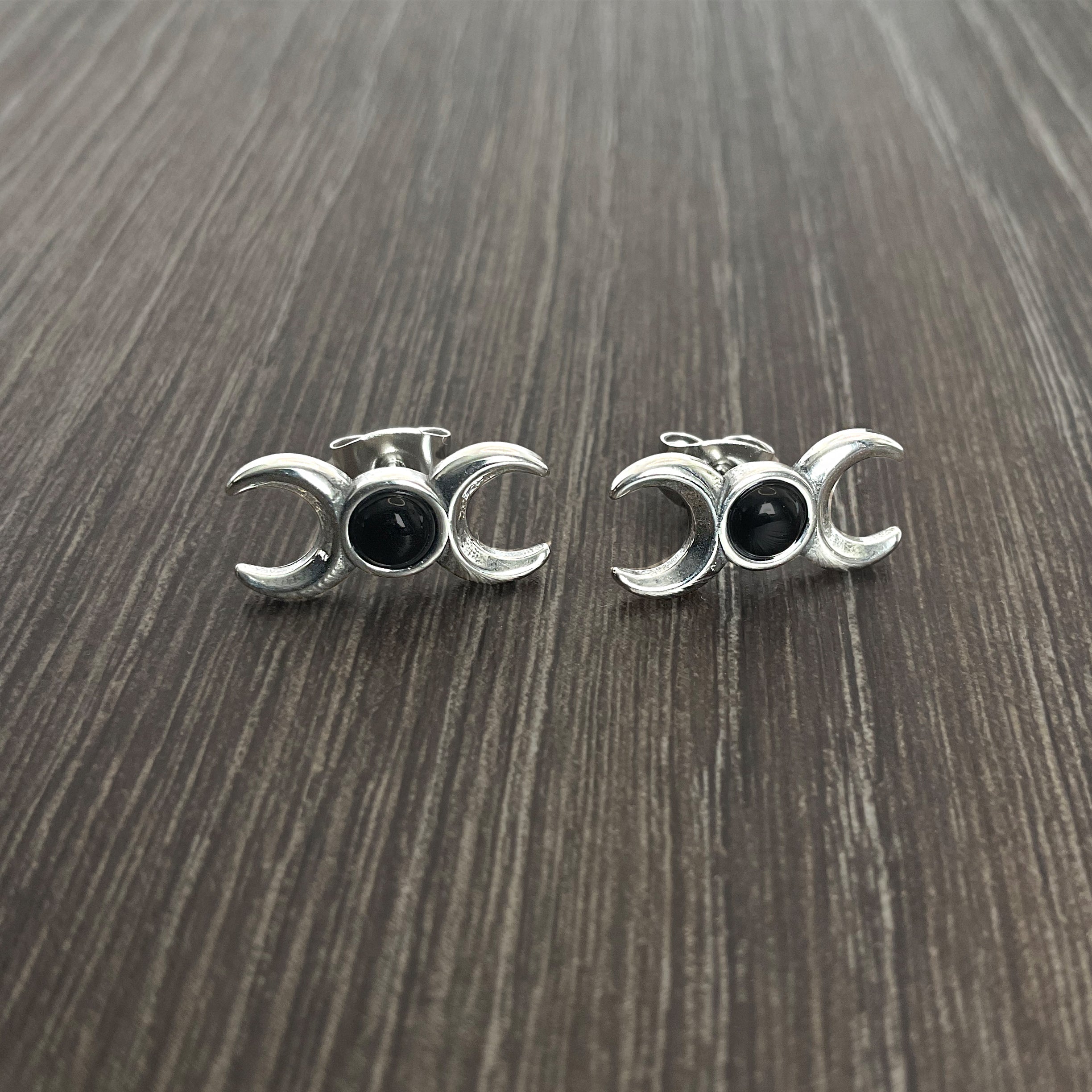 Two moons stud earrings with Black stone