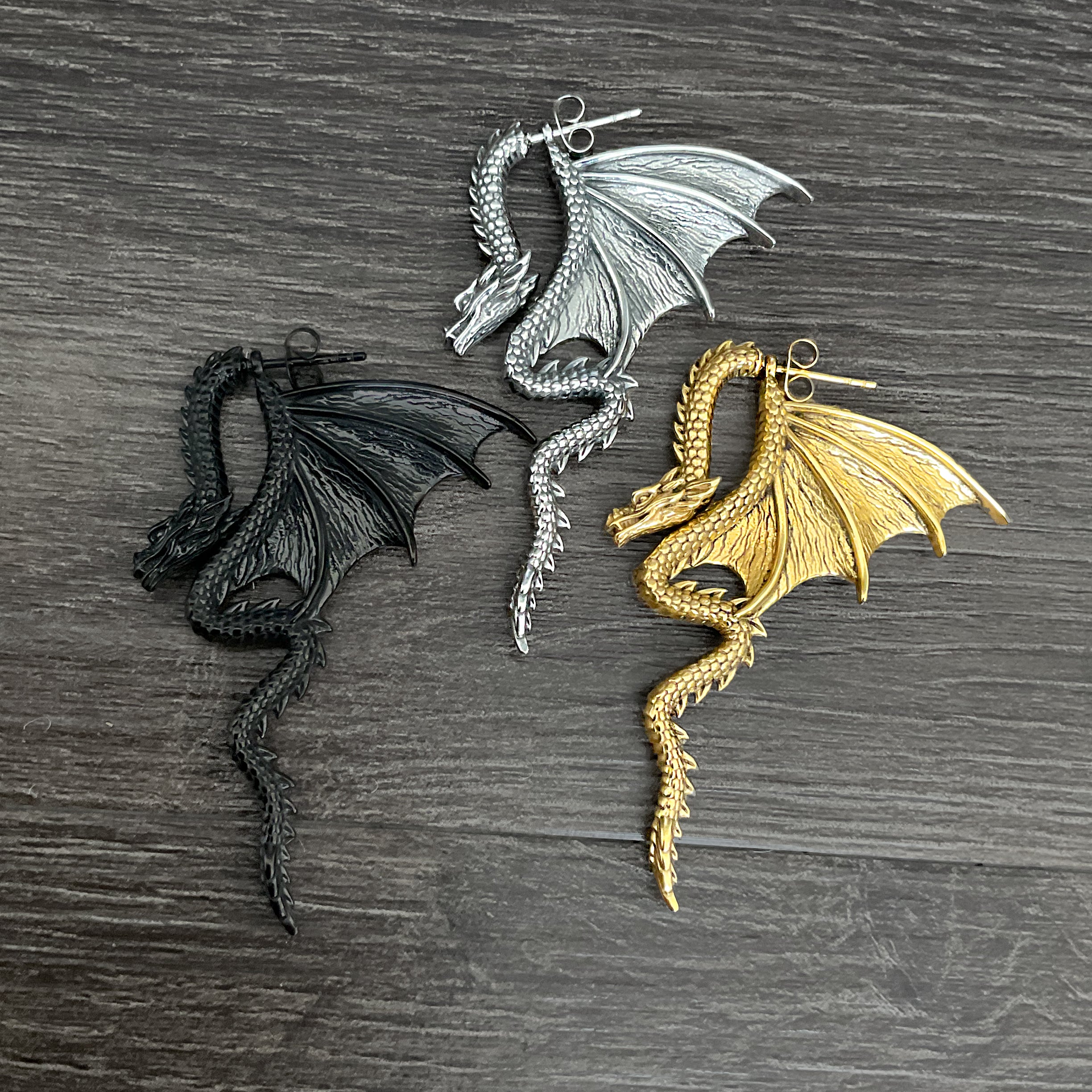 Dragon front back earrings in Black