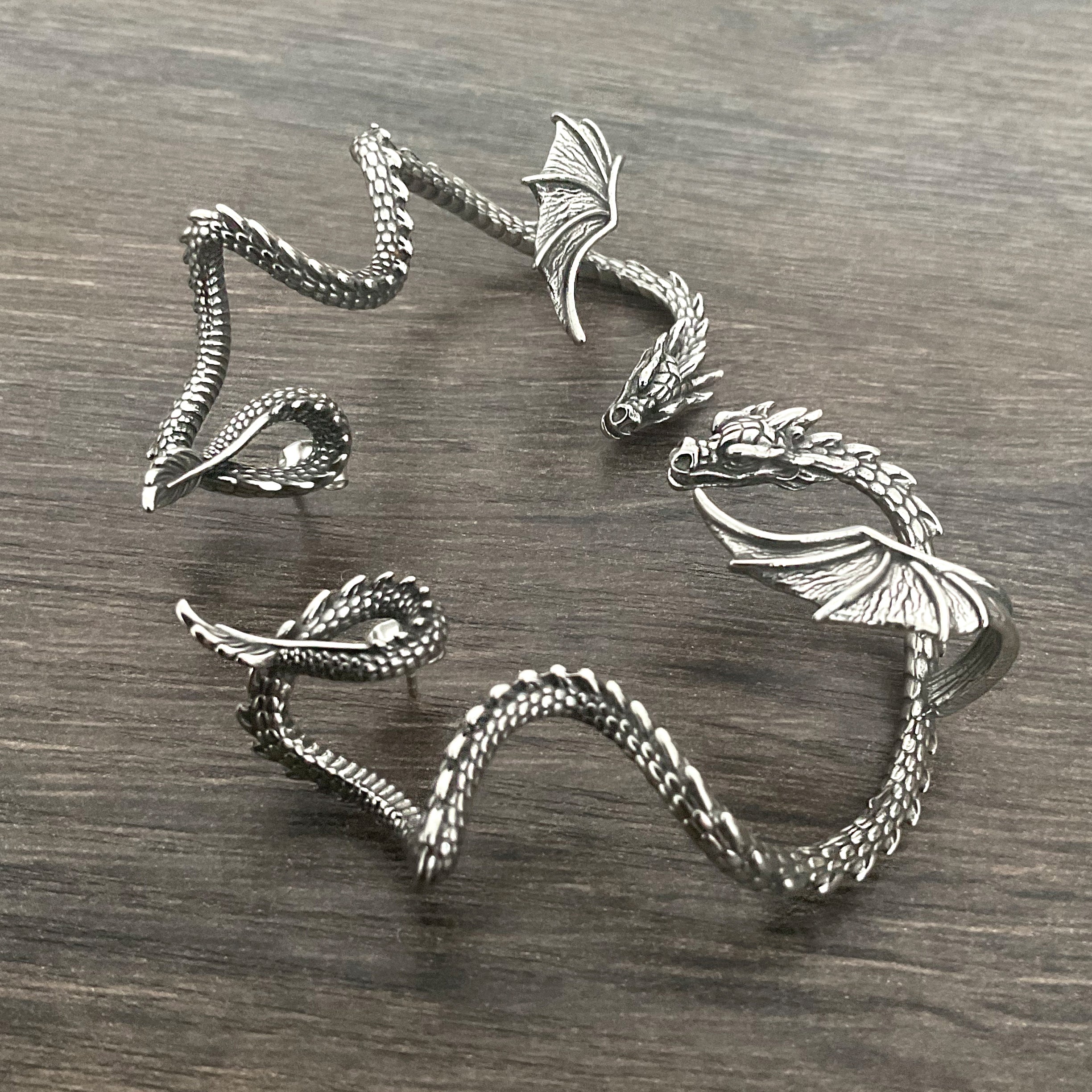 Dragon cuff earring with piercing in Silver