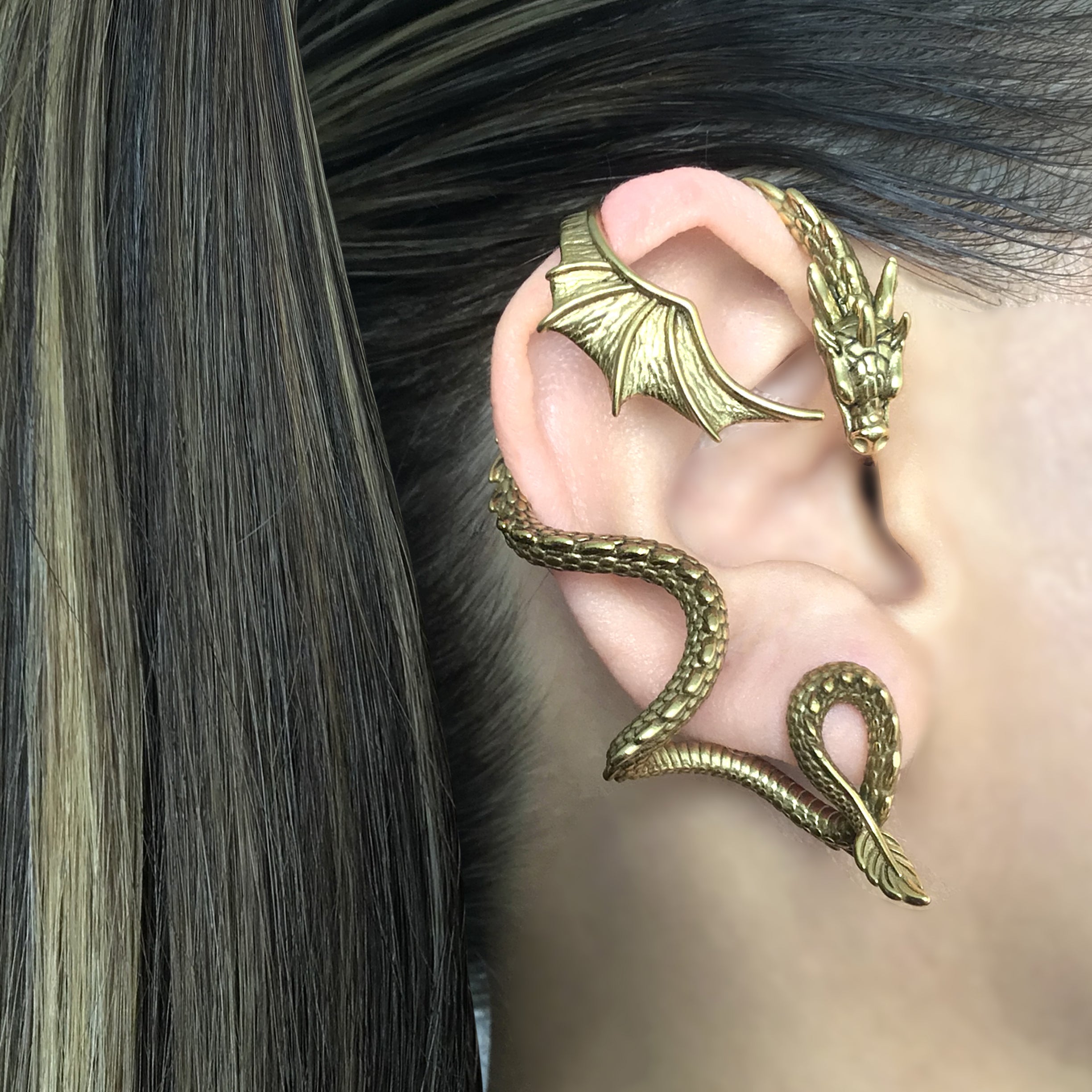 Dragon cuff earring with piercing in Silver