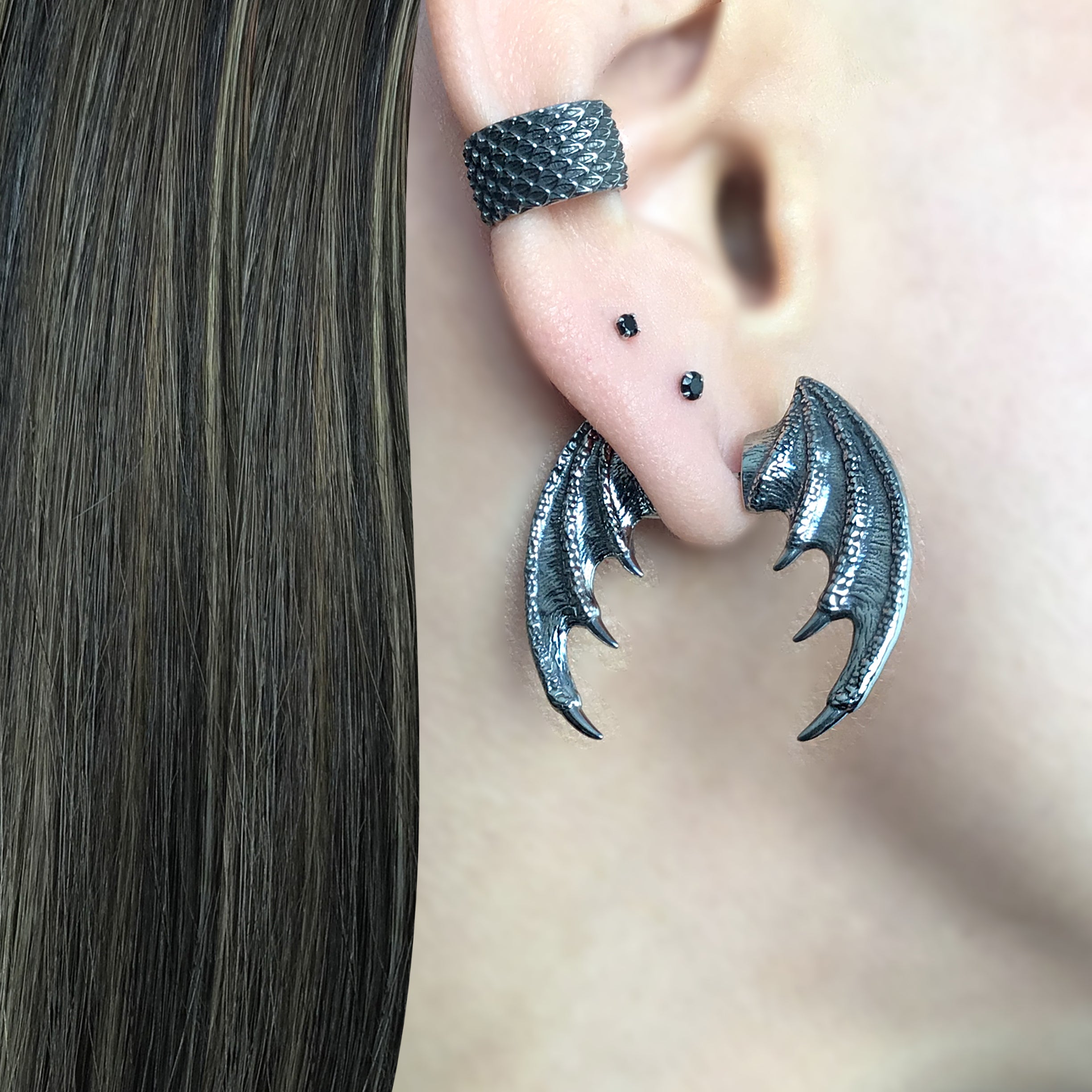 Dragon wings ear jacket in Silver