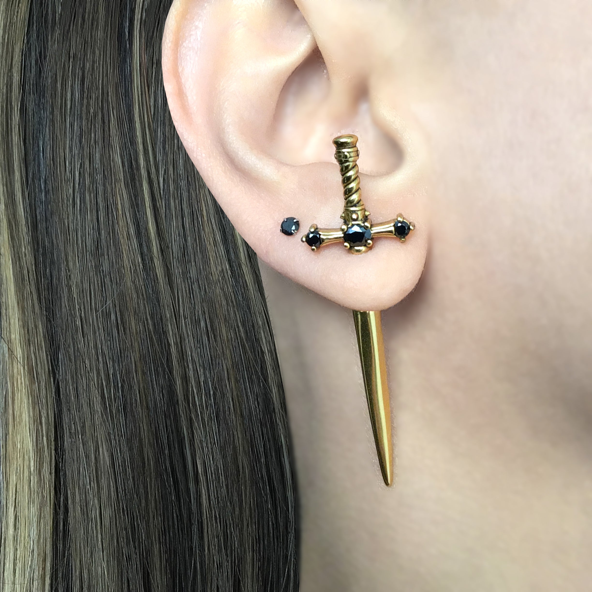 Dusk Sword earring with Black stones